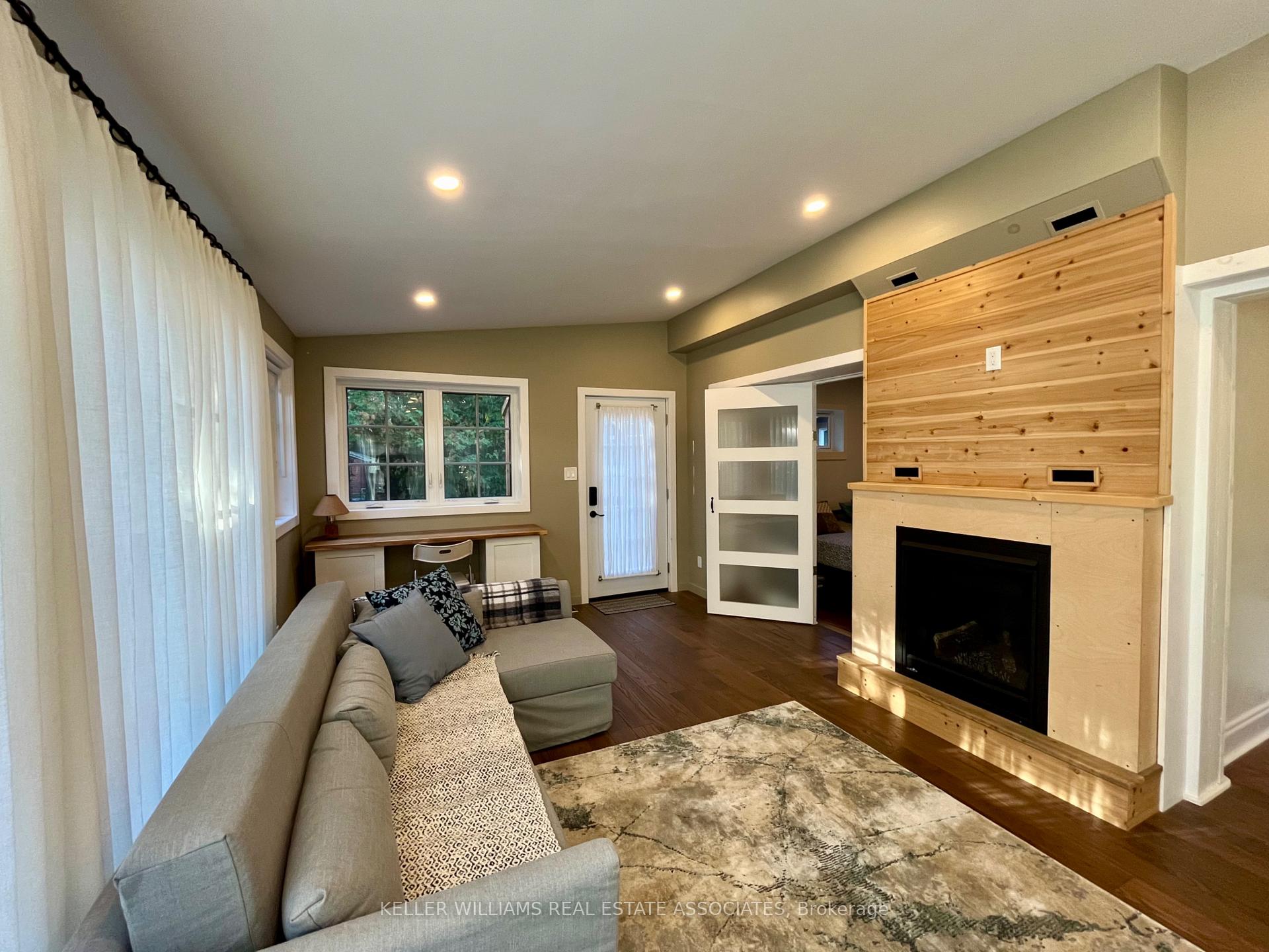 Photo 9 of 66 Oak Knoll Drive, Hamilton, Westdale — HOMEH