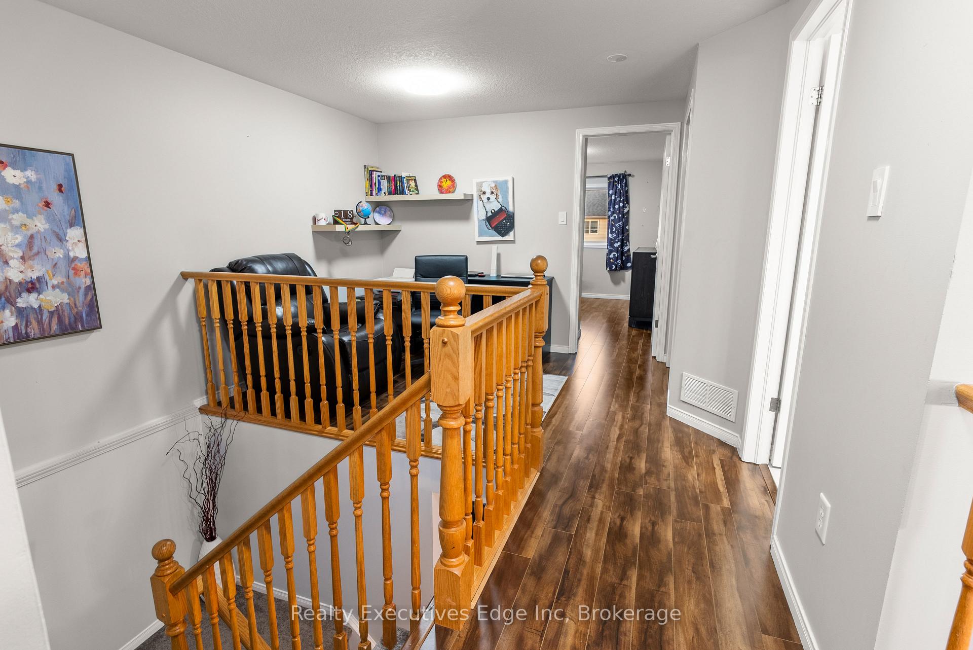 Photo 26 of 138 Dubrick Crescent, Kitchener — HOMEH