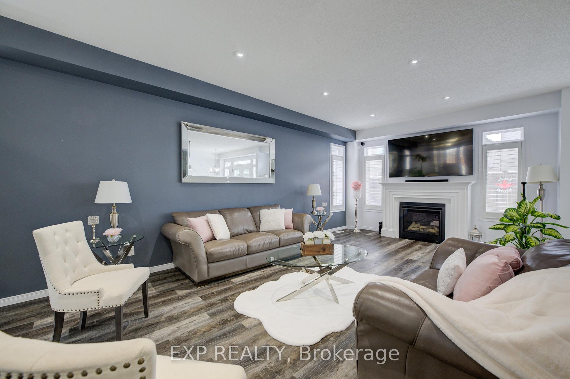 Photo 9 of 236 Tall Grass Crescent, Kitchener — HOMEH