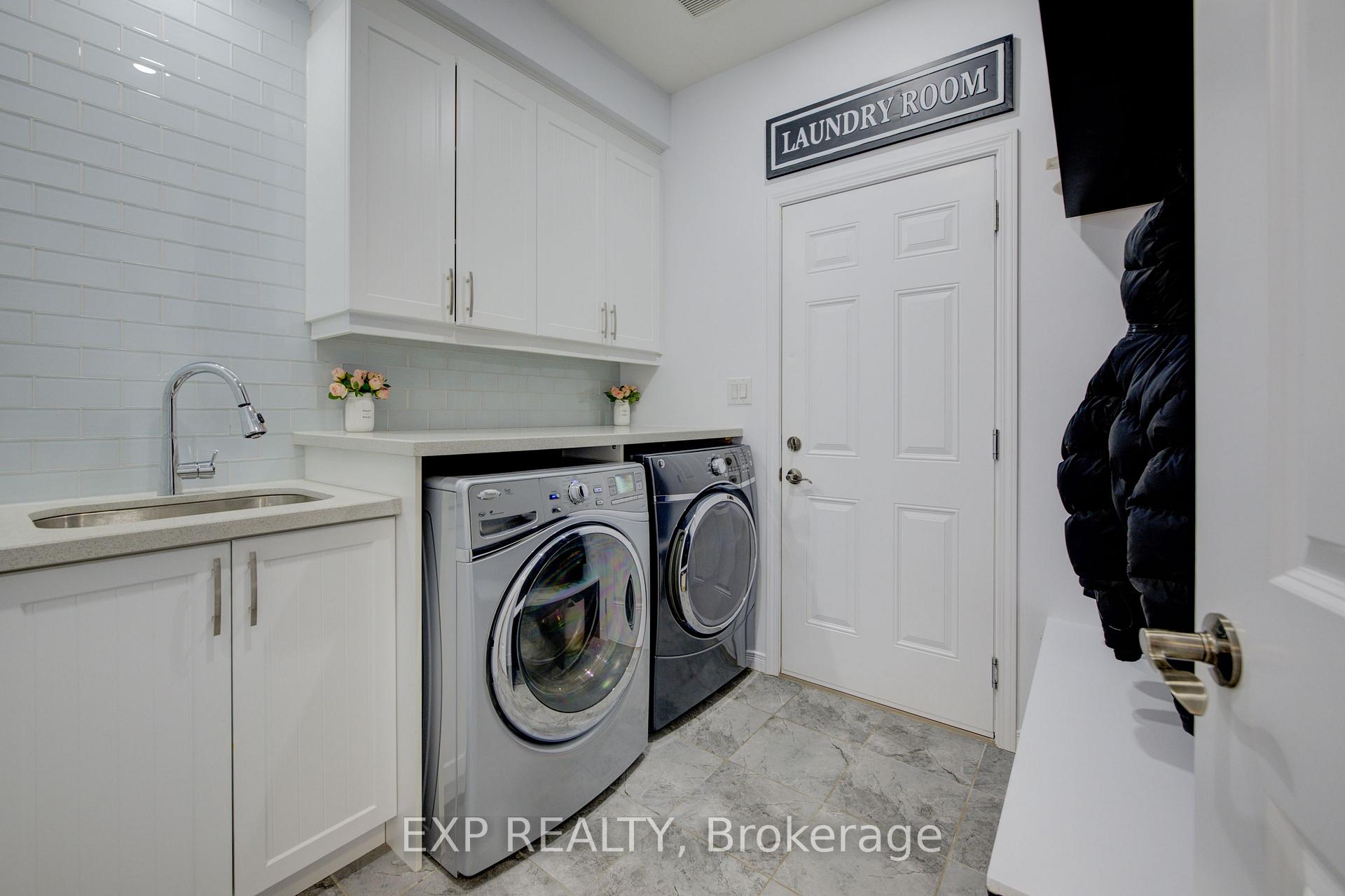 Photo 22 of 236 Tall Grass Crescent, Kitchener — HOMEH