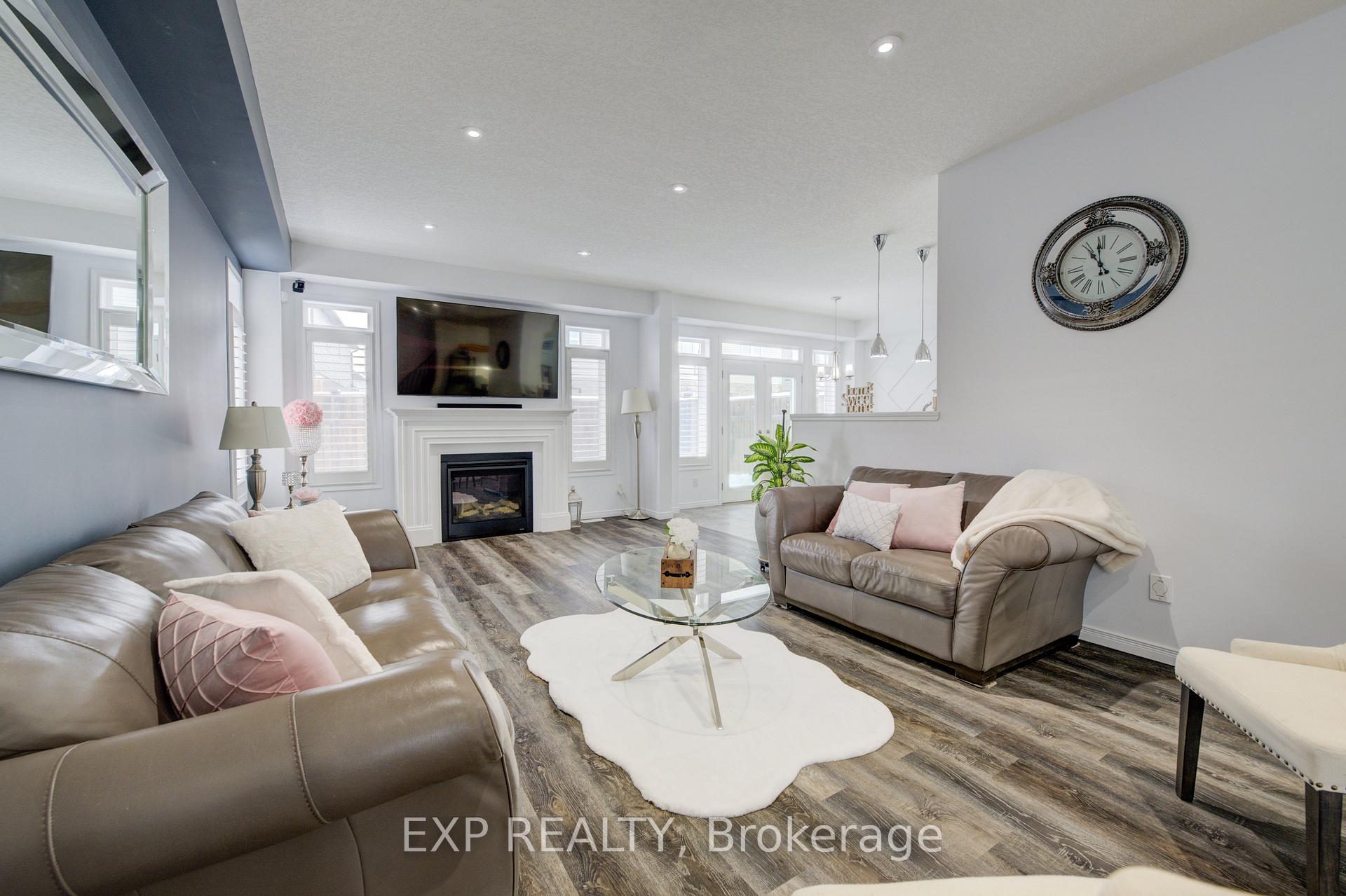 Photo 24 of 236 Tall Grass Crescent, Kitchener — HOMEH