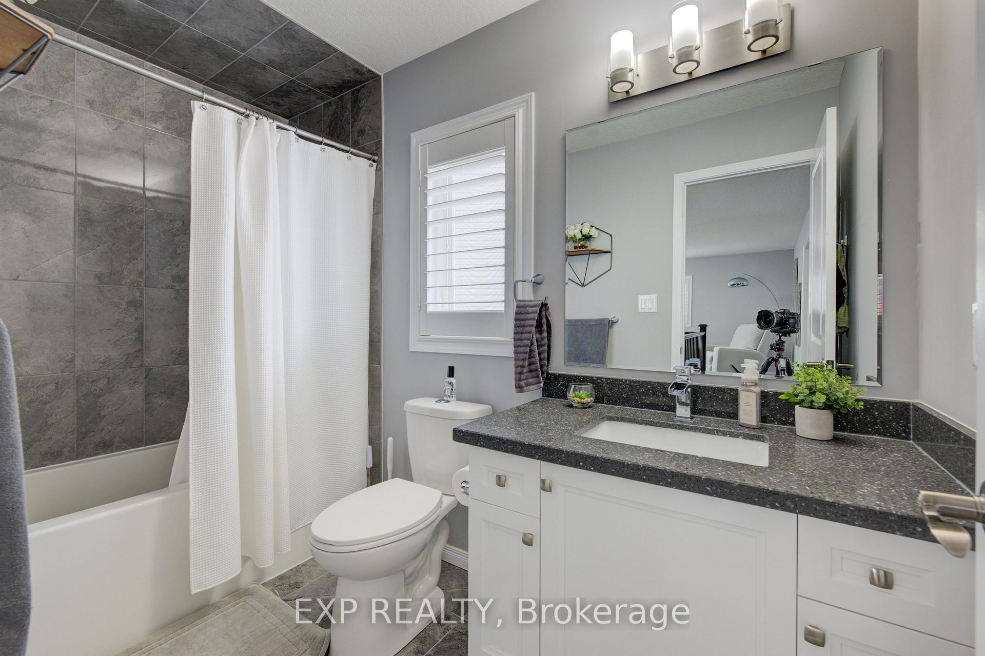 Photo 39 of 236 Tall Grass Crescent, Kitchener — HOMEH