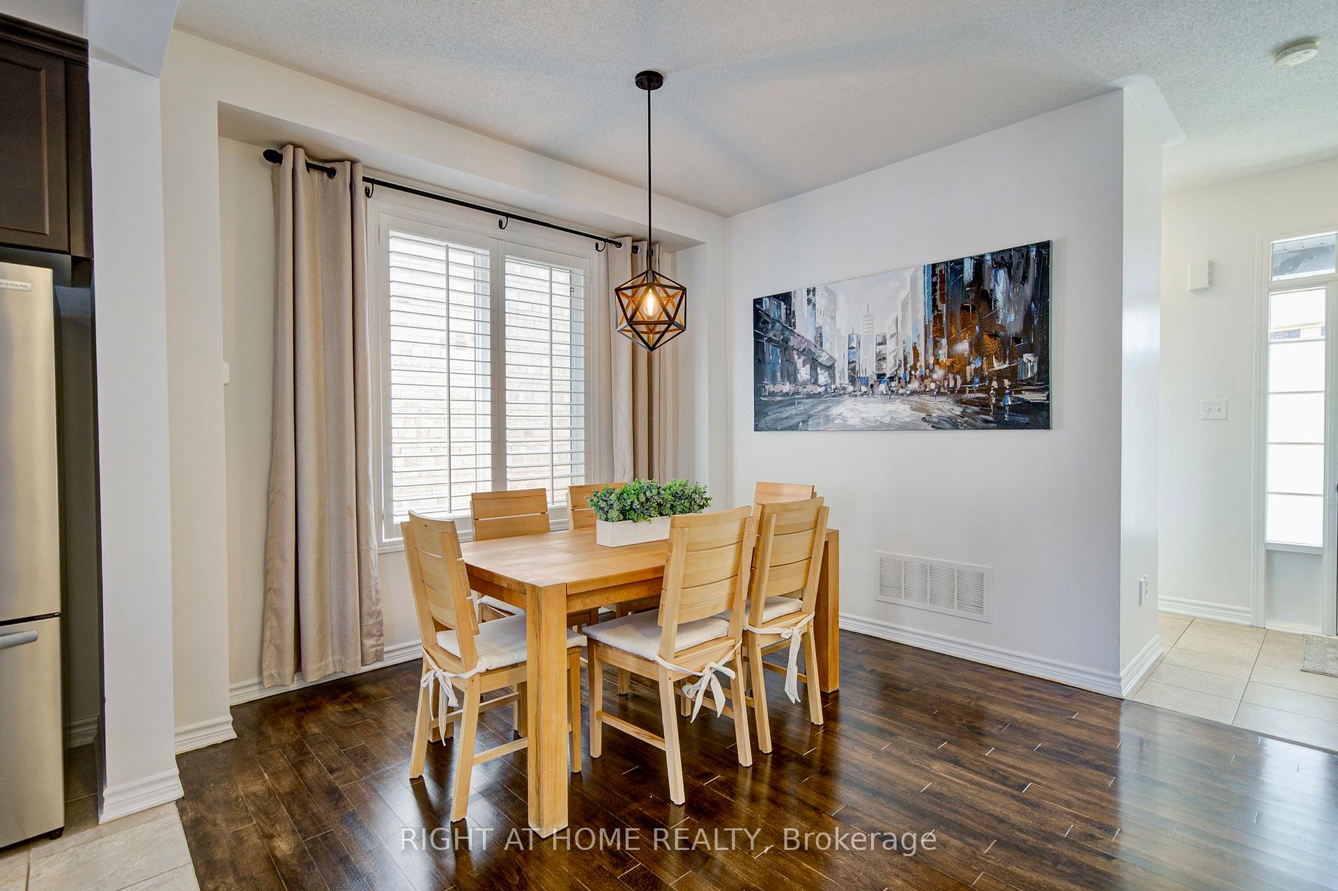 Photo 6 of 357 Jelinik Terrace, Milton, Scott — HOMEH