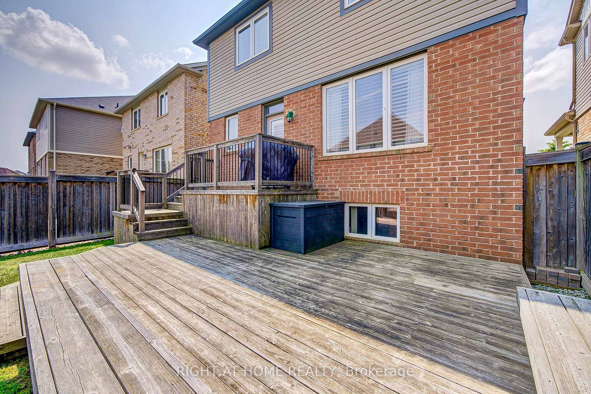 Photo 40 of 357 Jelinik Terrace, Milton, Scott — HOMEH