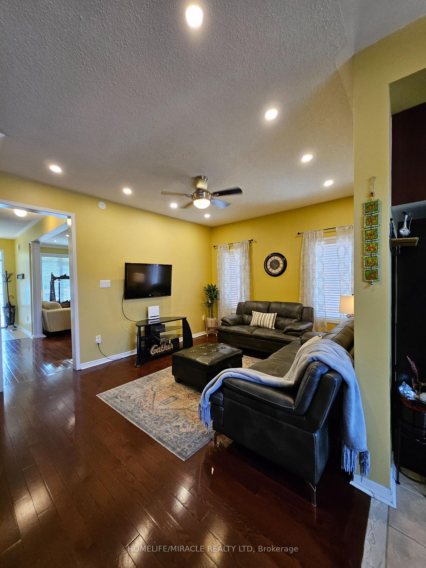 Photo 13 of 39 Evaridge Drive, Markham, Cornell — HOMEH