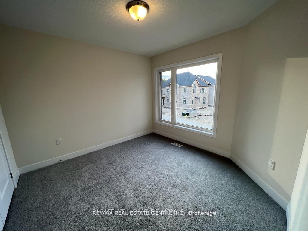Photo 13 of 608 Bearberry Place, Milton, Cobban — HOMEH