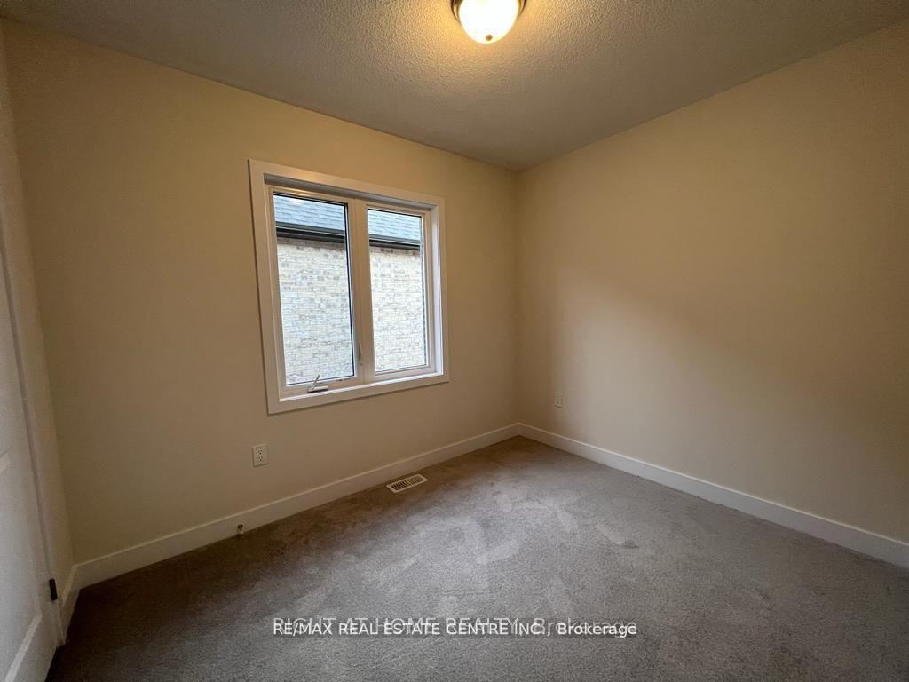Photo 24 of 608 Bearberry Place, Milton, Cobban — HOMEH