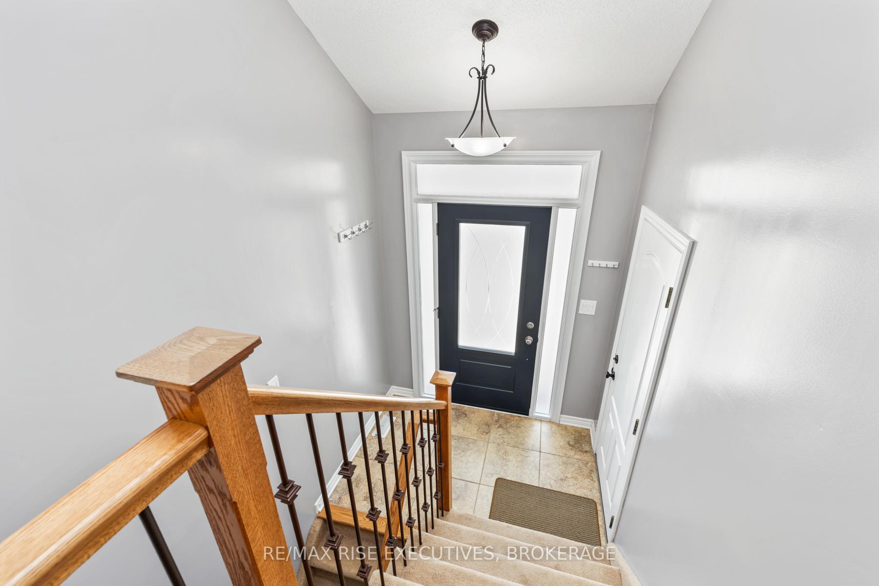 Photo 6 of 960 Edward Riley Drive, Kingston, City Northwest — HOMEH