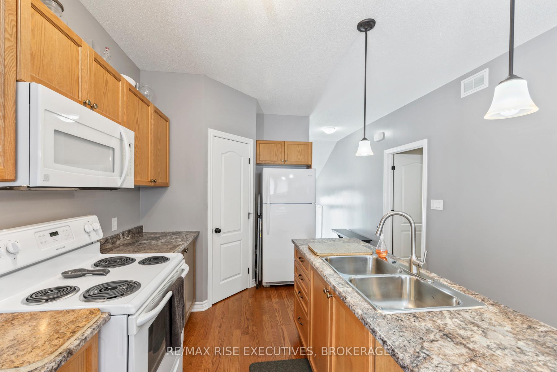 Photo 11 of 960 Edward Riley Drive, Kingston, City Northwest — HOMEH