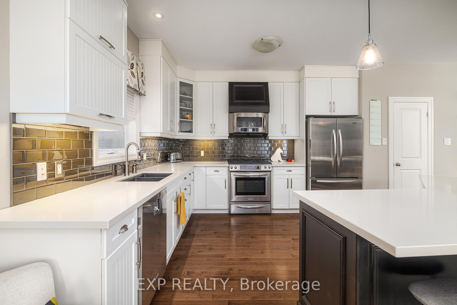 Photo 9 of 91 Valebrook Street, Kitchener — HOMEH