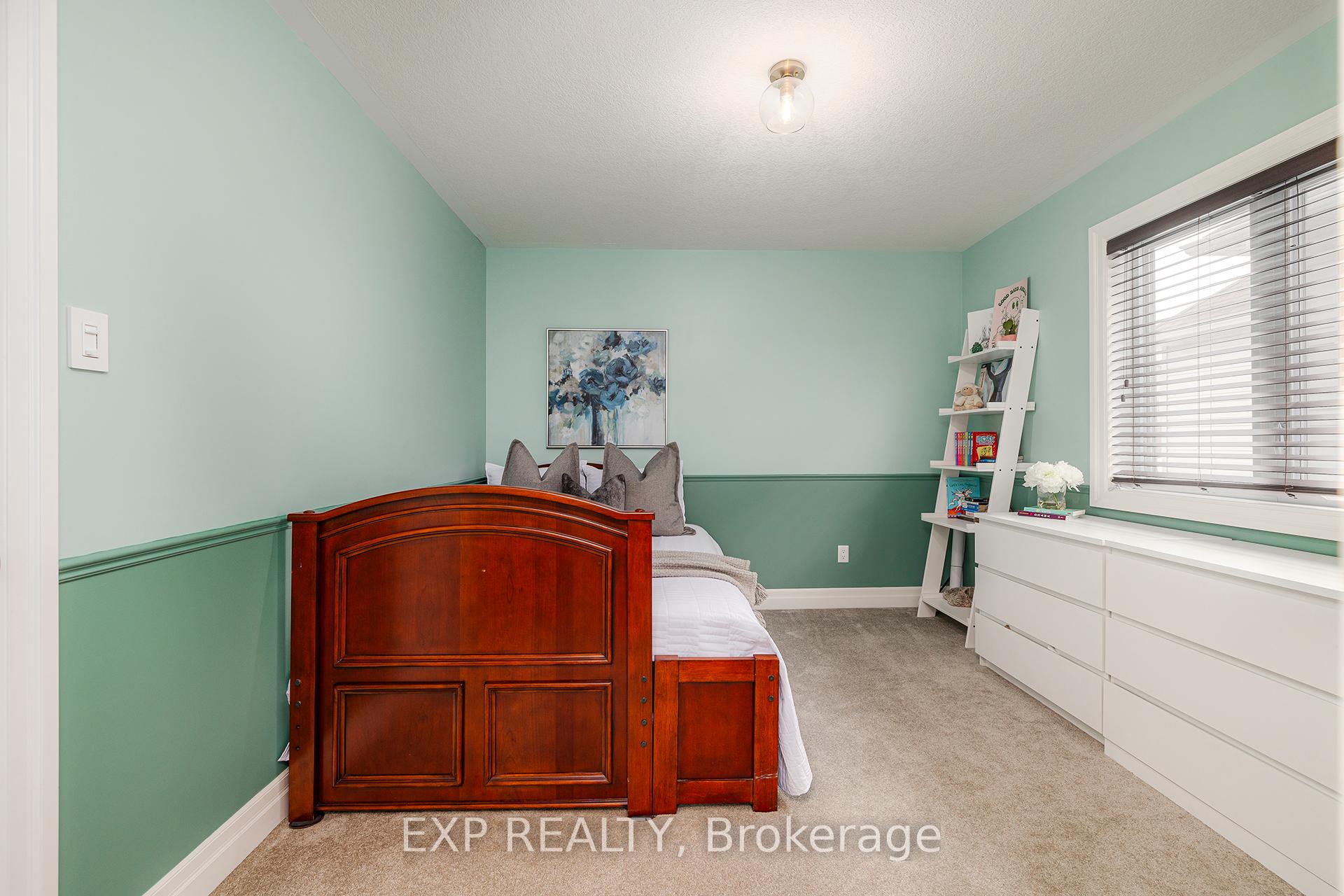 Photo 23 of 91 Valebrook Street, Kitchener — HOMEH