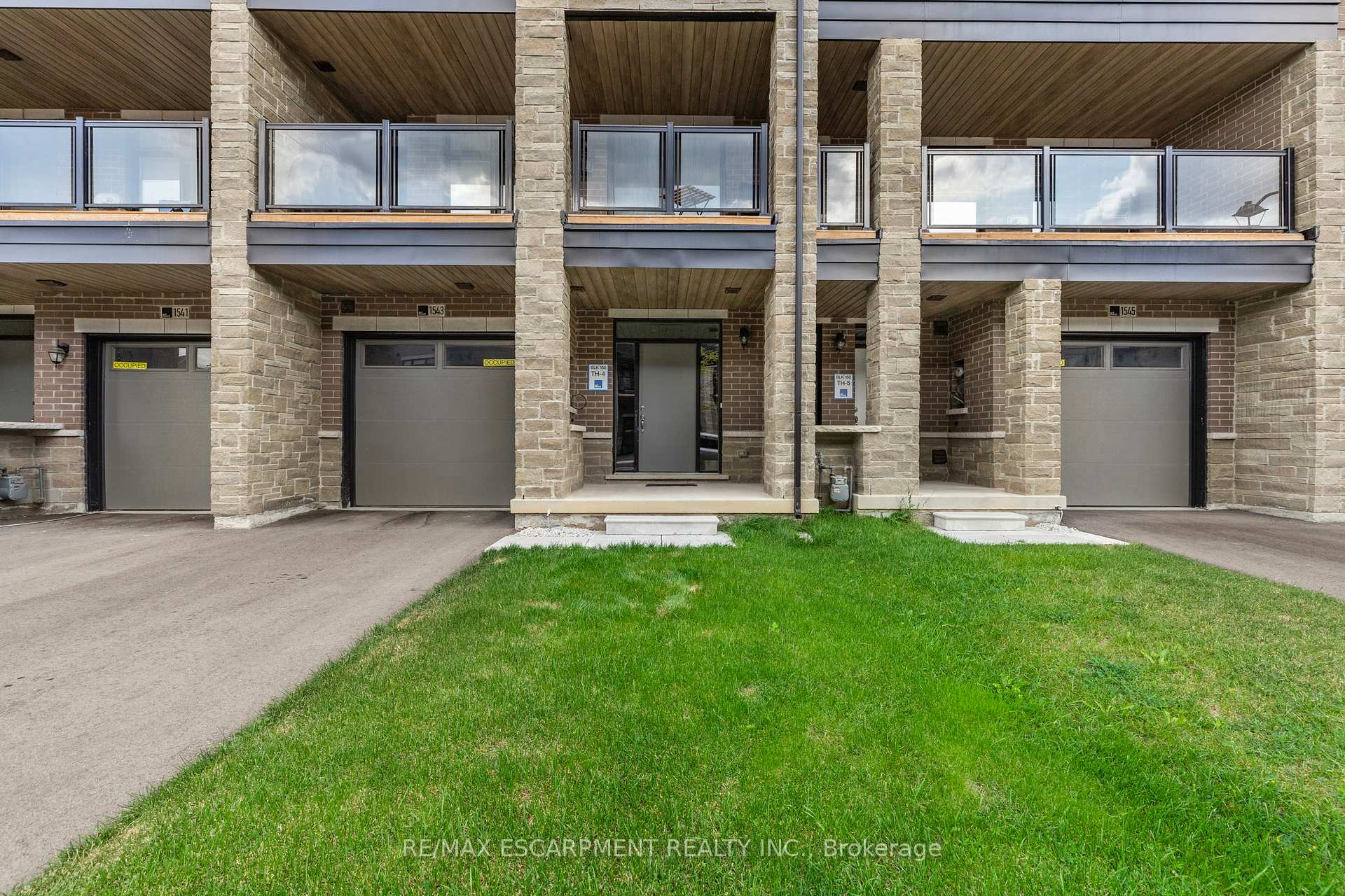 Photo 1 of 1543 Hilson Heights, Milton, Cobban — HOMEH