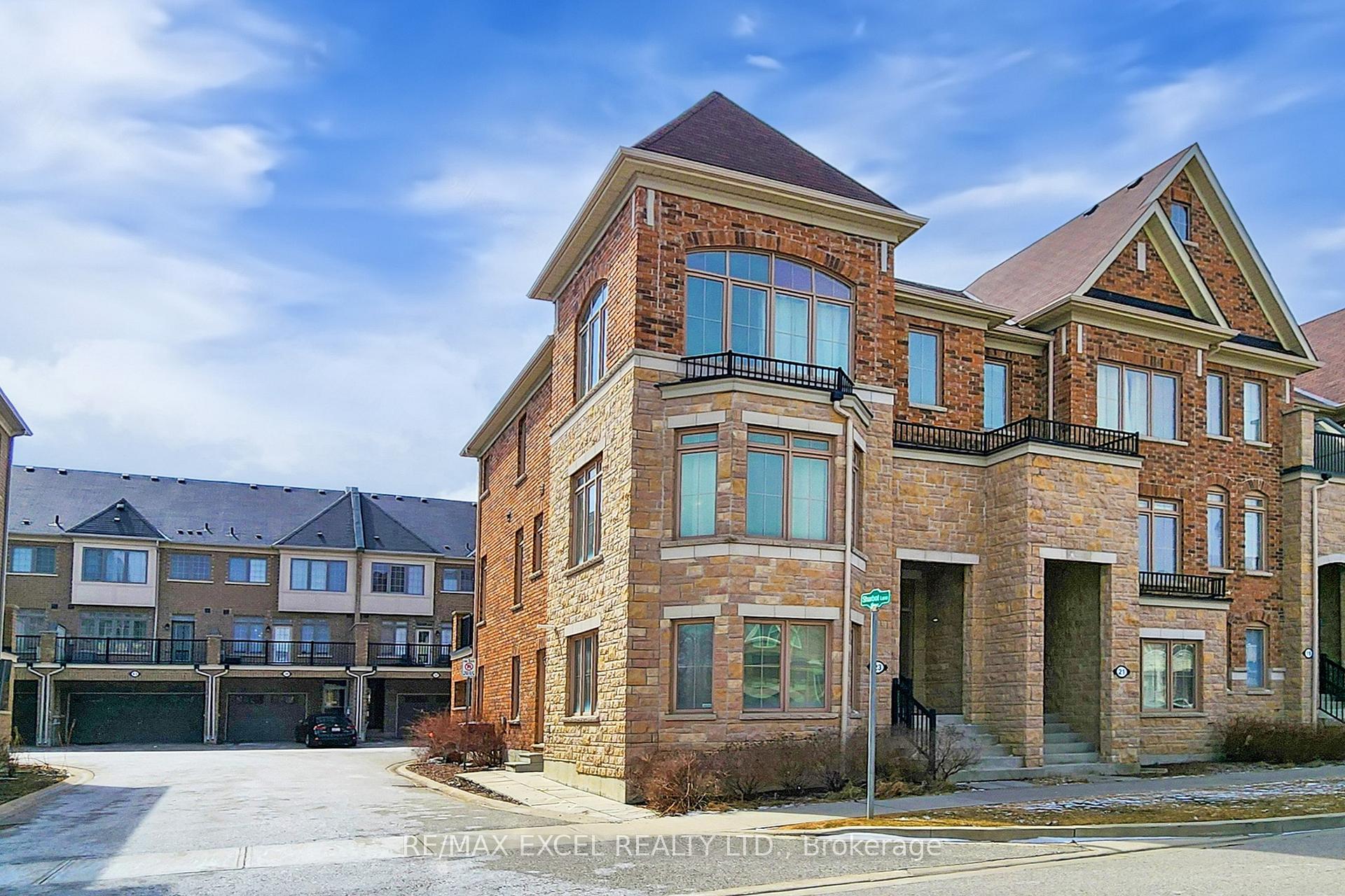 Photo 2 of 23 Rougeview Park Crescent, Markham, Greensborough — HOMEH