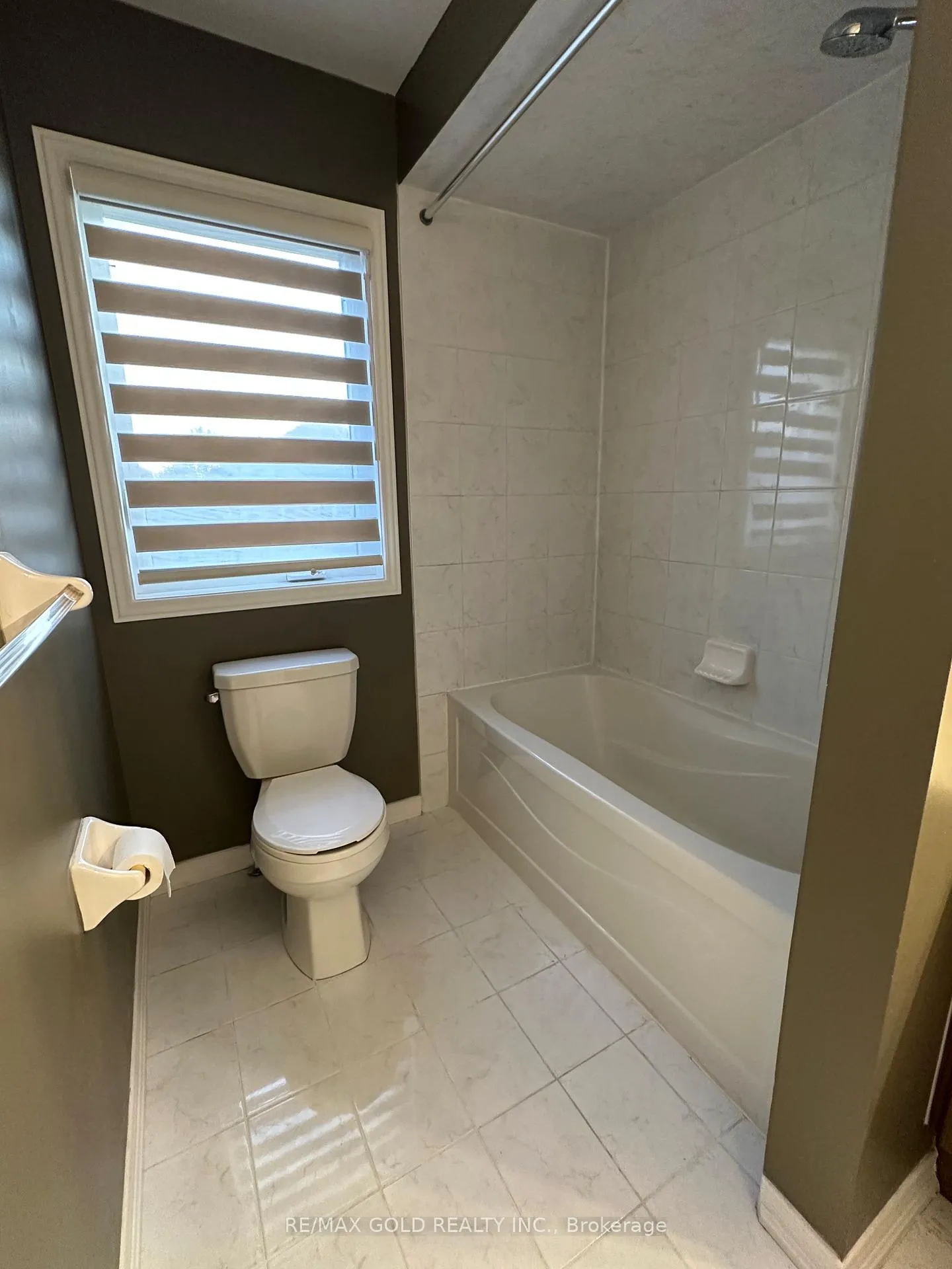 Photo 11 of 296 Duncan Lane, Milton, Scott — HOMEH
