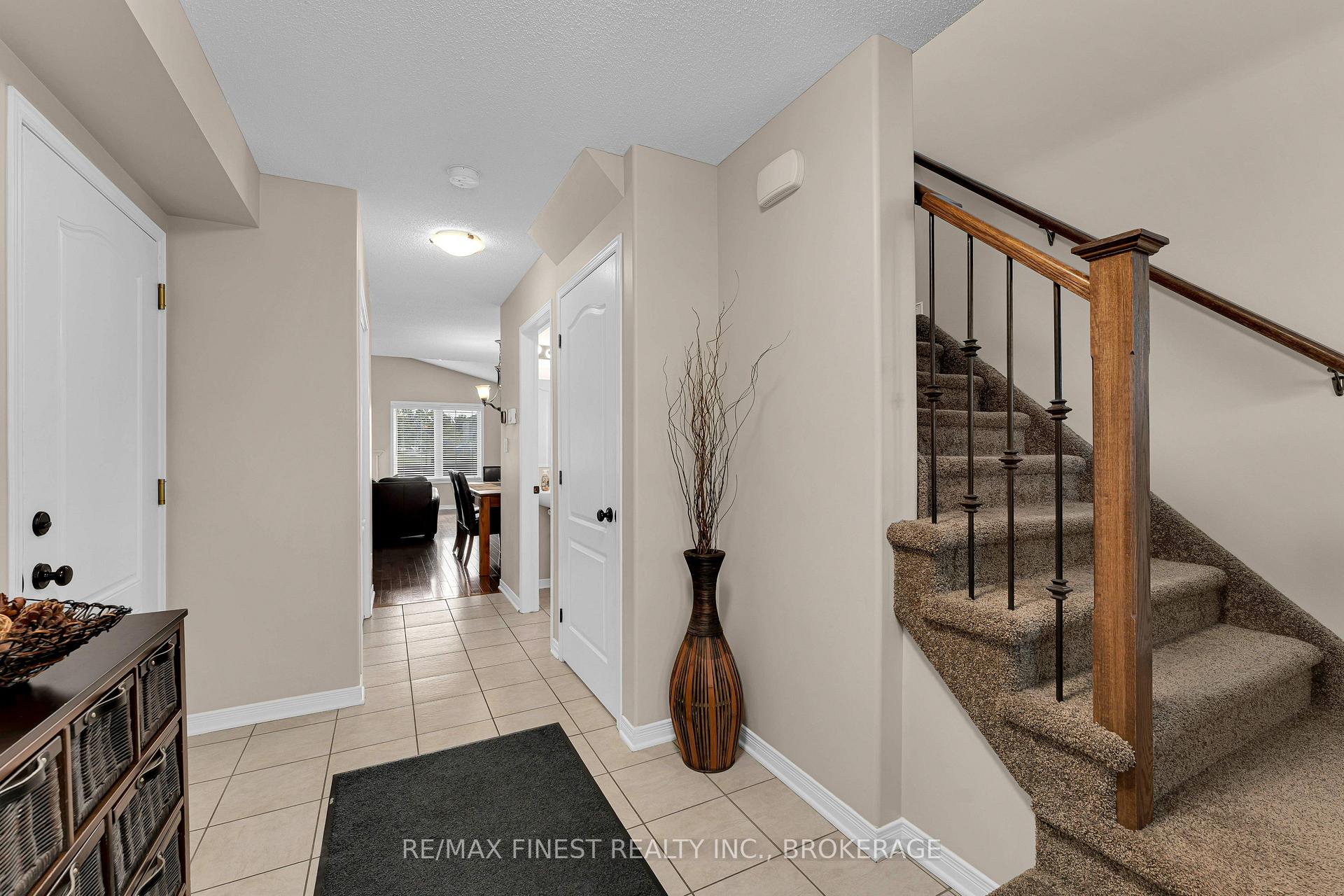 Photo 5 of 1172 Halifax Drive, Kingston, City Northwest — HOMEH