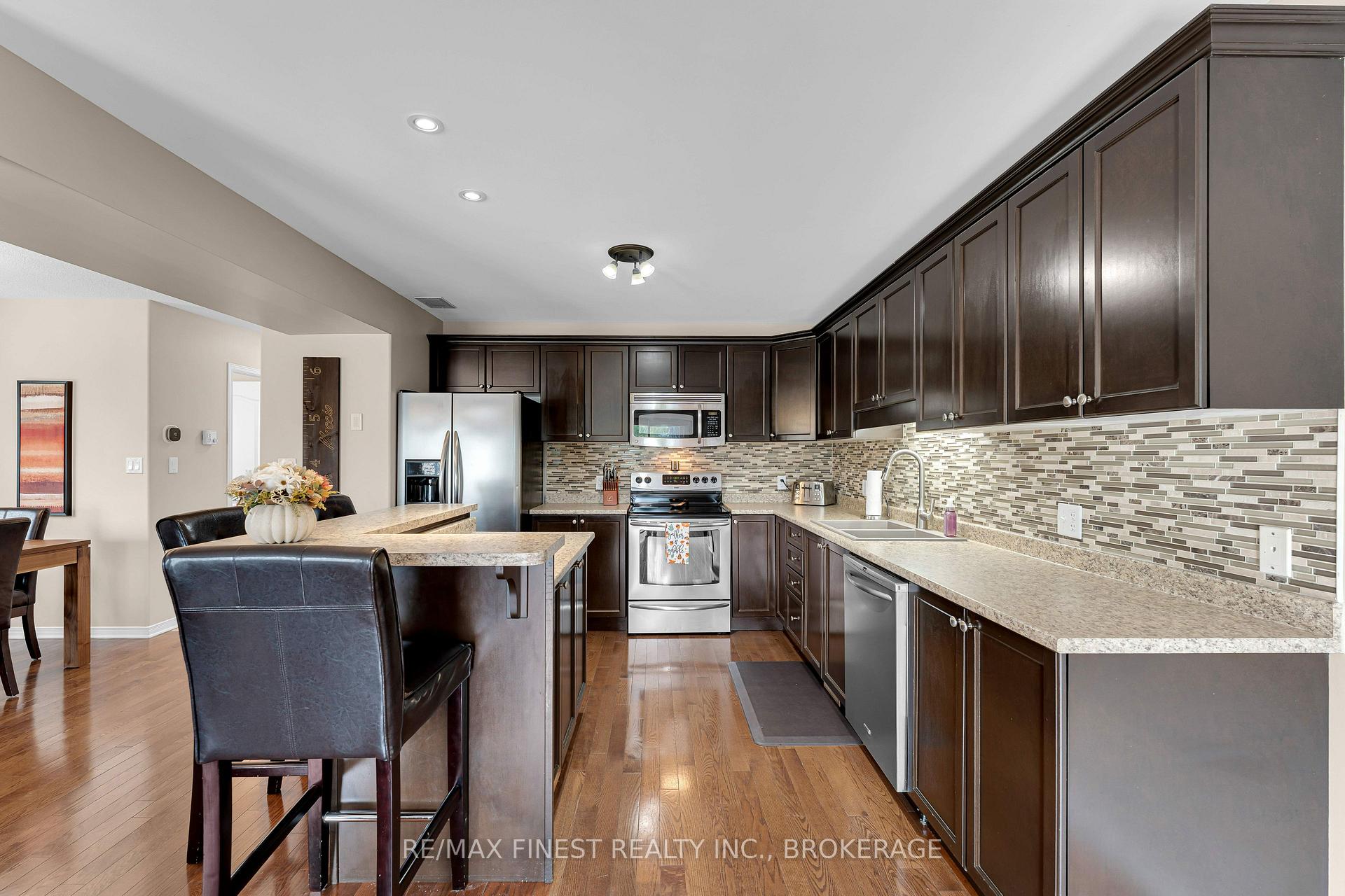 Photo 9 of 1172 Halifax Drive, Kingston, City Northwest — HOMEH