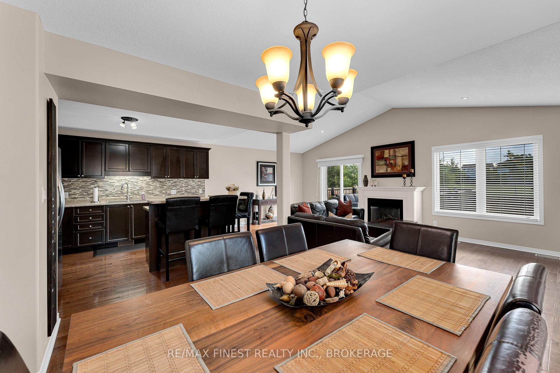 Photo 13 of 1172 Halifax Drive, Kingston, City Northwest — HOMEH