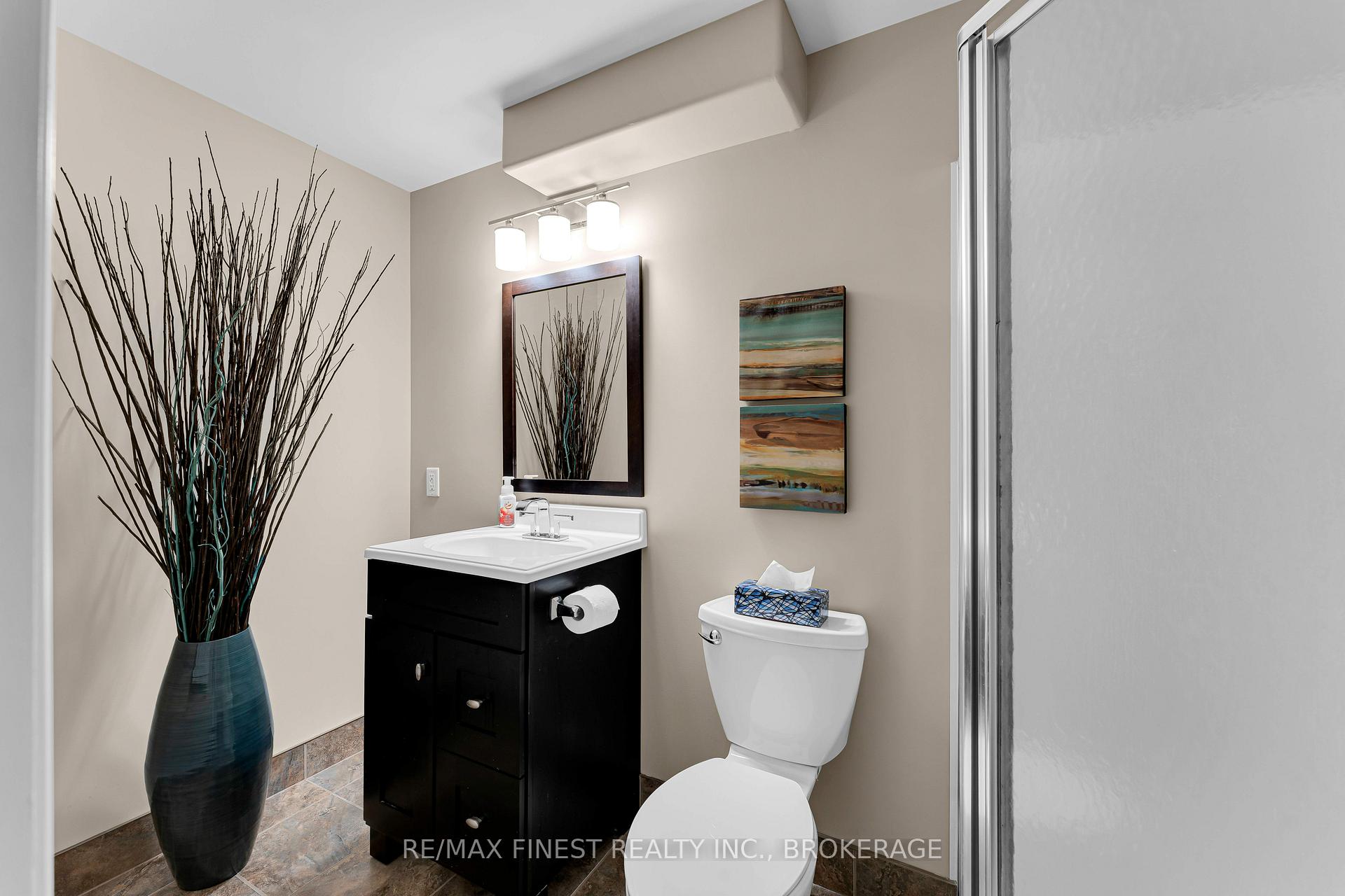 Photo 32 of 1172 Halifax Drive, Kingston, City Northwest — HOMEH
