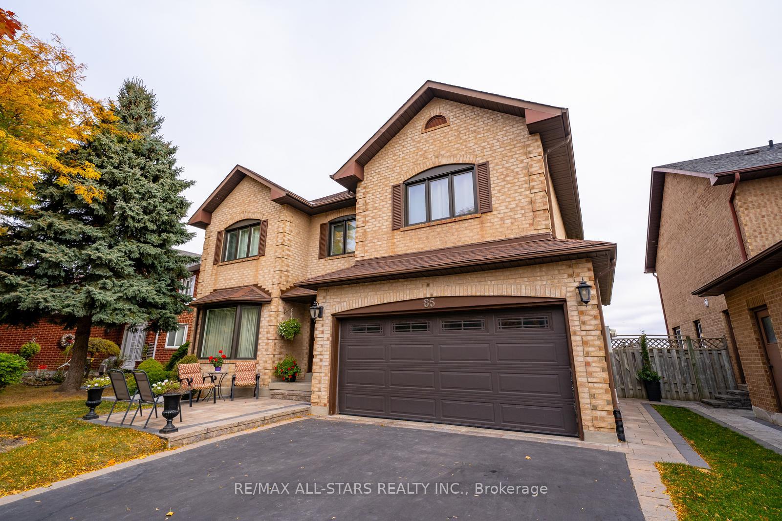 Photo 3 of 85 John Button Boulevard, Markham, Buttonville — HOMEH