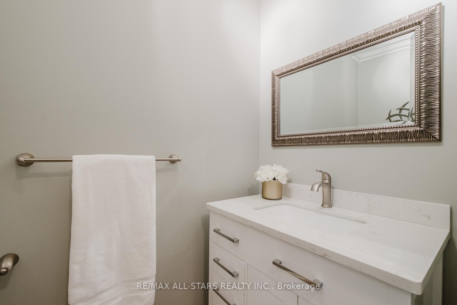 Photo 21 of 85 John Button Boulevard, Markham, Buttonville — HOMEH