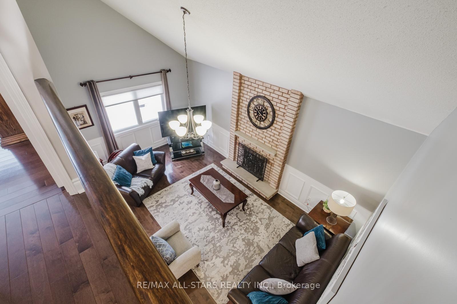 Photo 22 of 85 John Button Boulevard, Markham, Buttonville — HOMEH