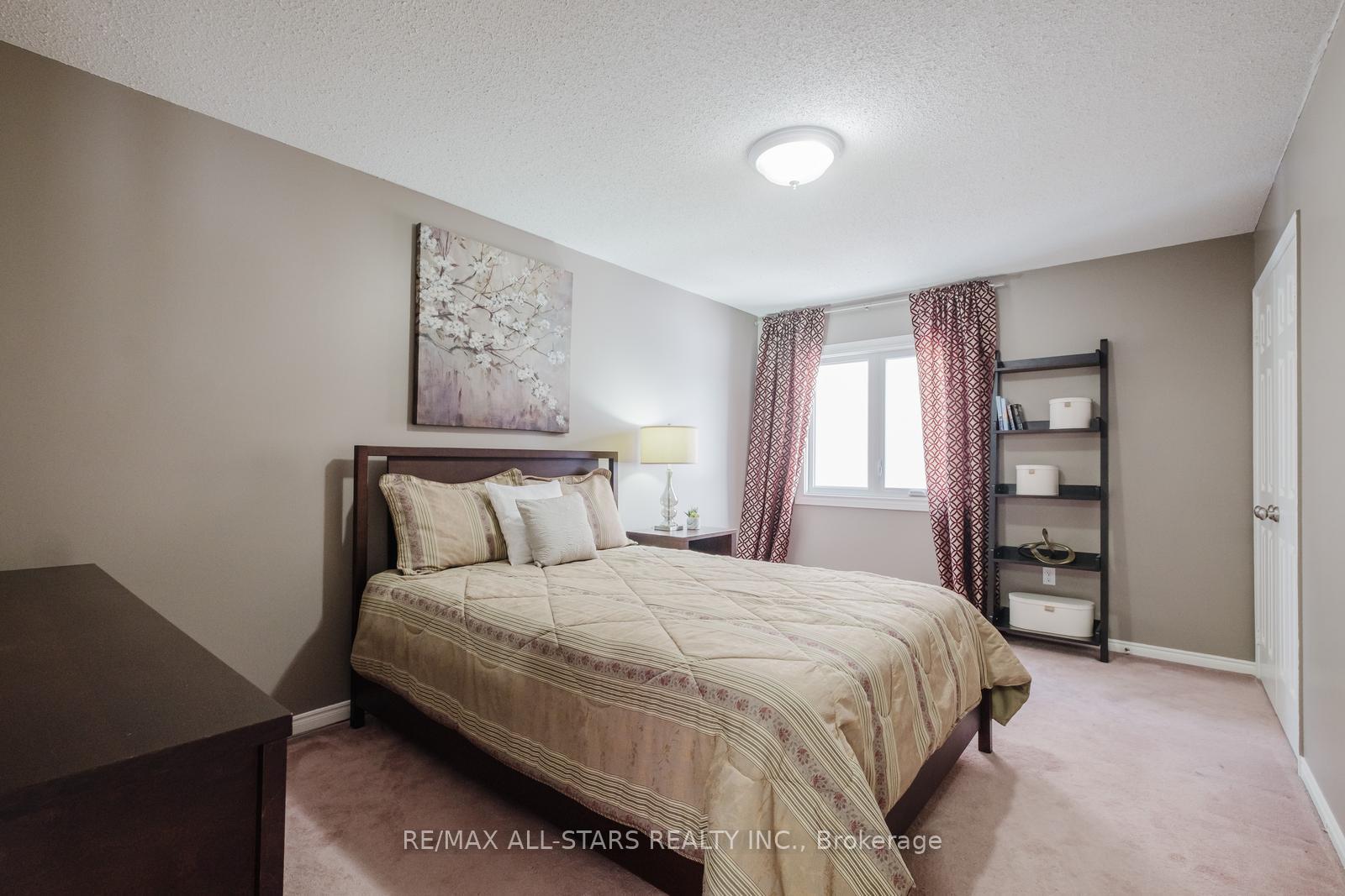 Photo 34 of 85 John Button Boulevard, Markham, Buttonville — HOMEH