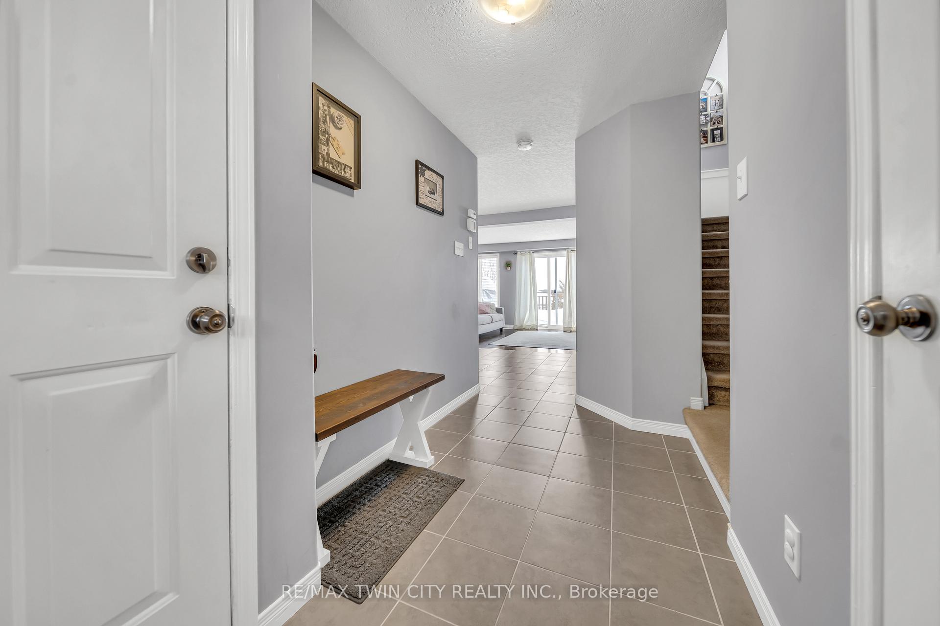 Photo 4 of 452 Activa Avenue, Kitchener — HOMEH