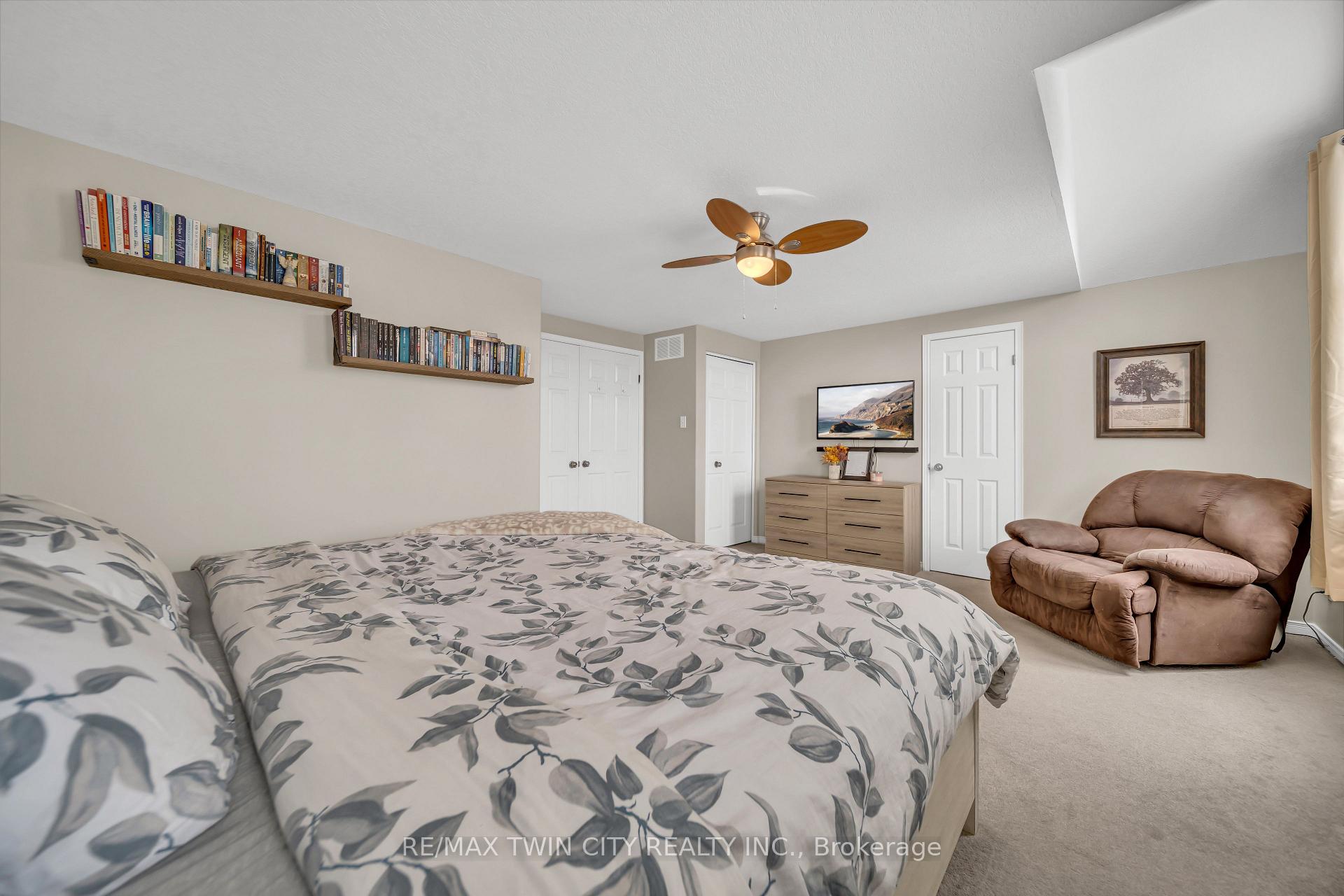 Photo 22 of 452 Activa Avenue, Kitchener — HOMEH