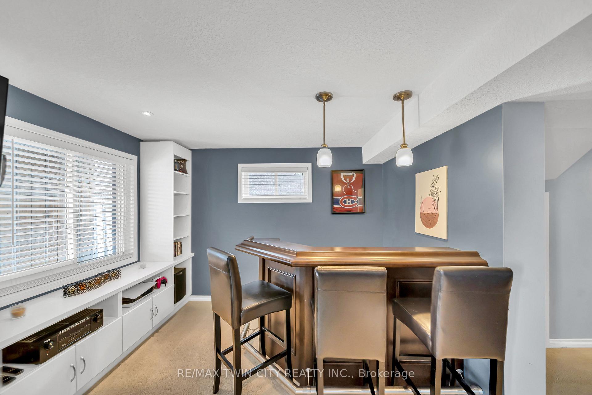 Photo 31 of 452 Activa Avenue, Kitchener — HOMEH