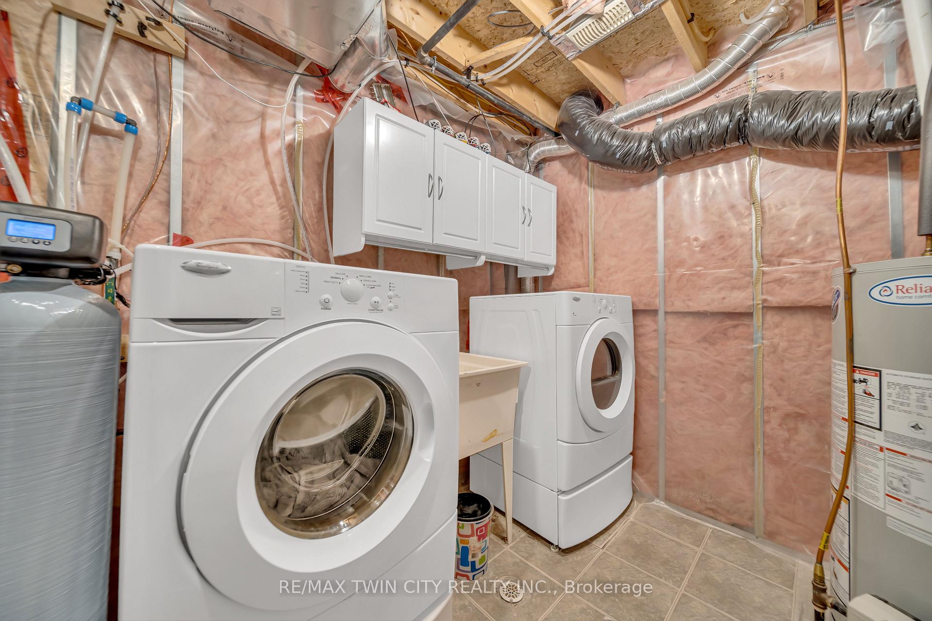 Photo 33 of 452 Activa Avenue, Kitchener — HOMEH