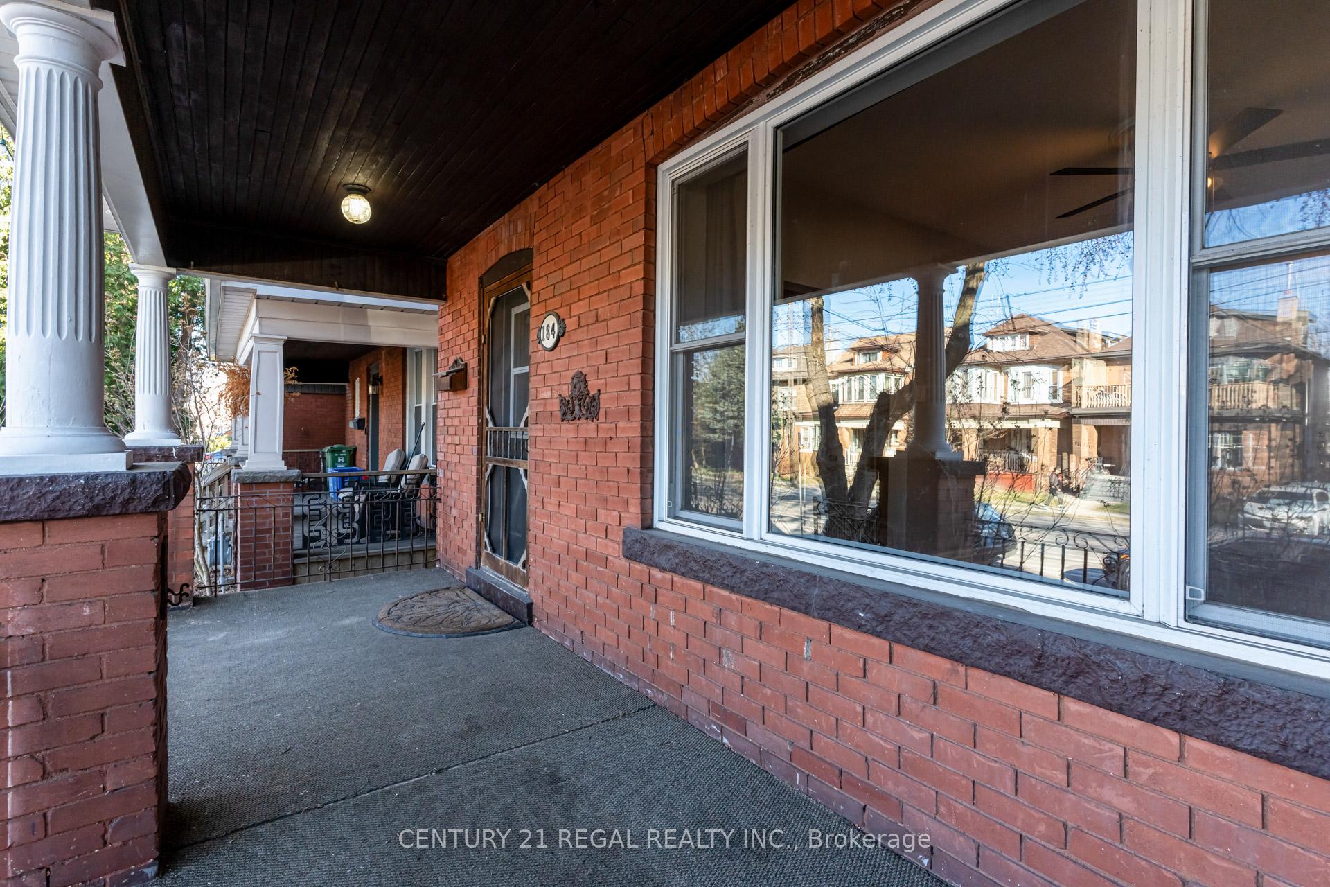 Photo 4 of 184 Maplewood Avenue, Hamilton, Blakeley — HOMEH