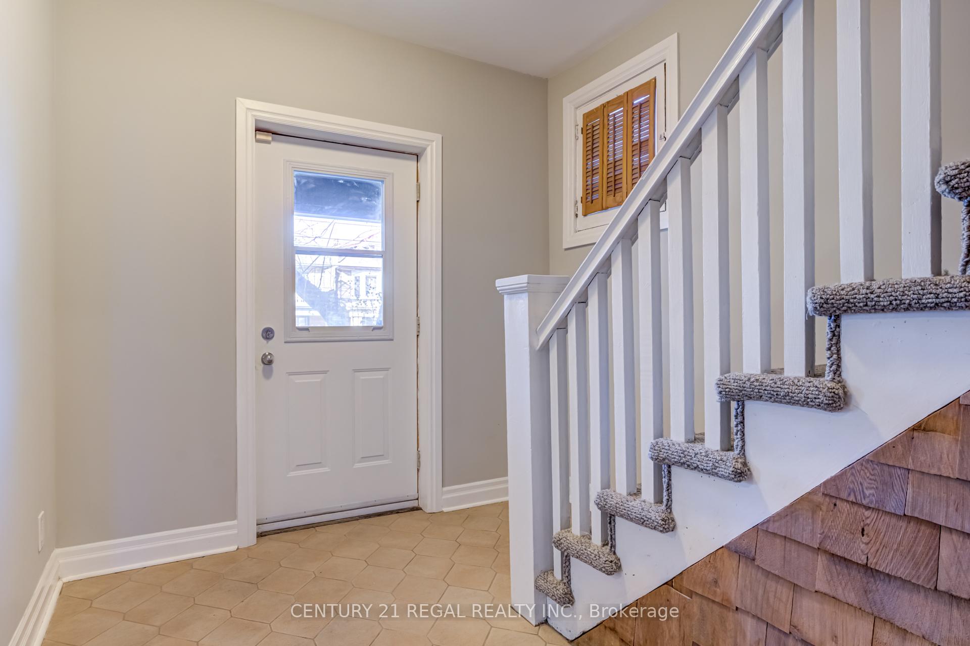Photo 5 of 184 Maplewood Avenue, Hamilton, Blakeley — HOMEH
