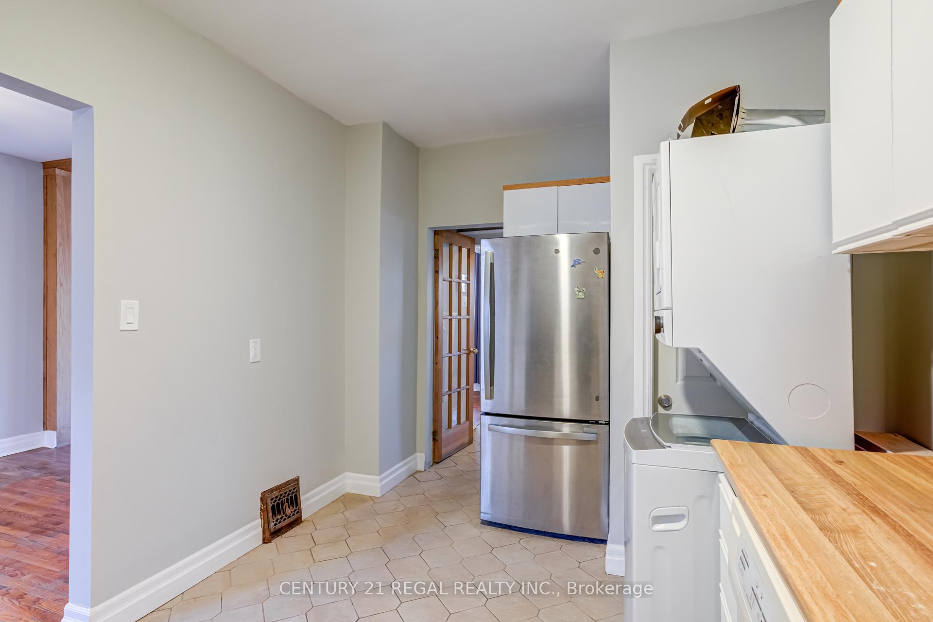 Photo 16 of 184 Maplewood Avenue, Hamilton, Blakeley — HOMEH