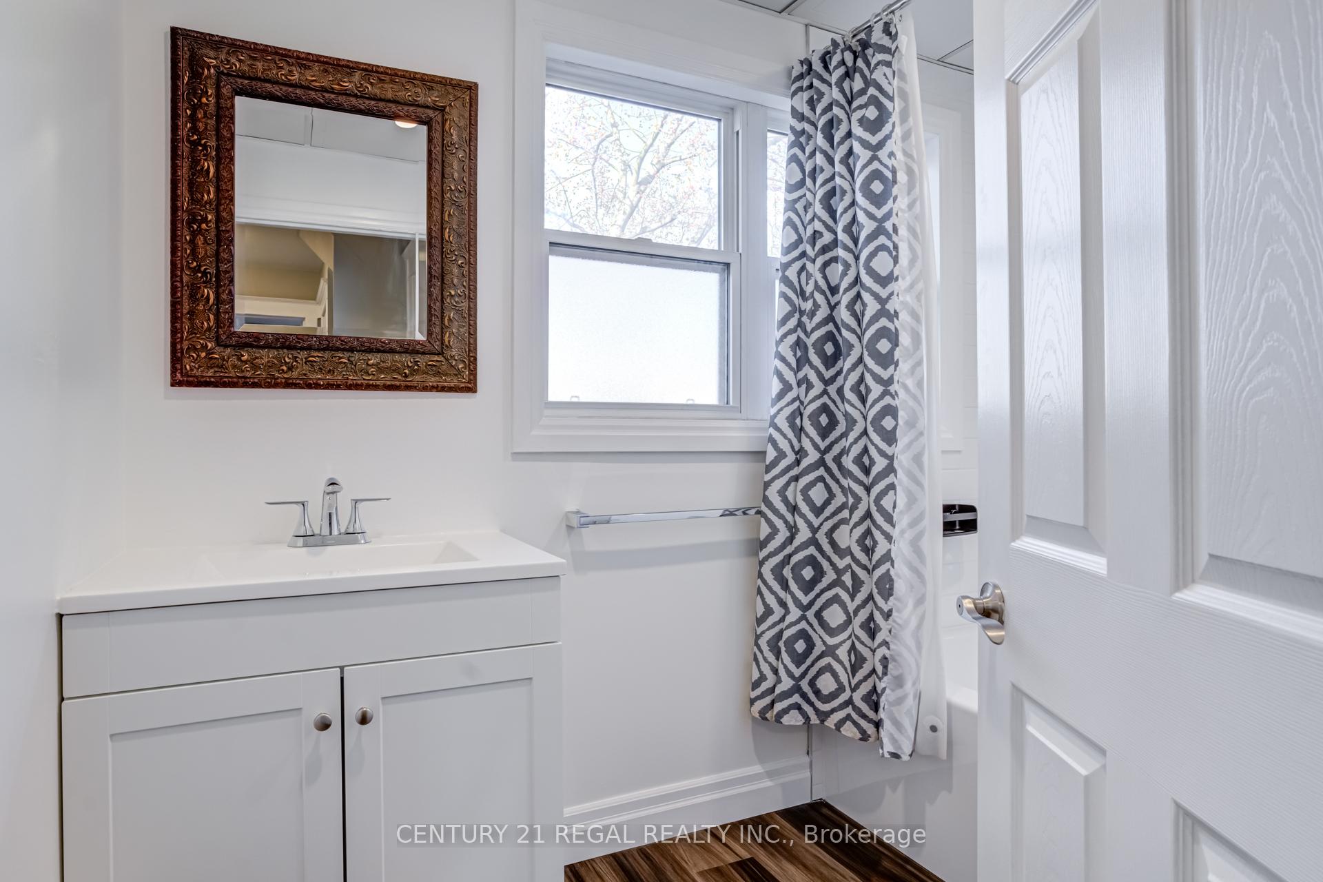 Photo 32 of 184 Maplewood Avenue, Hamilton, Blakeley — HOMEH