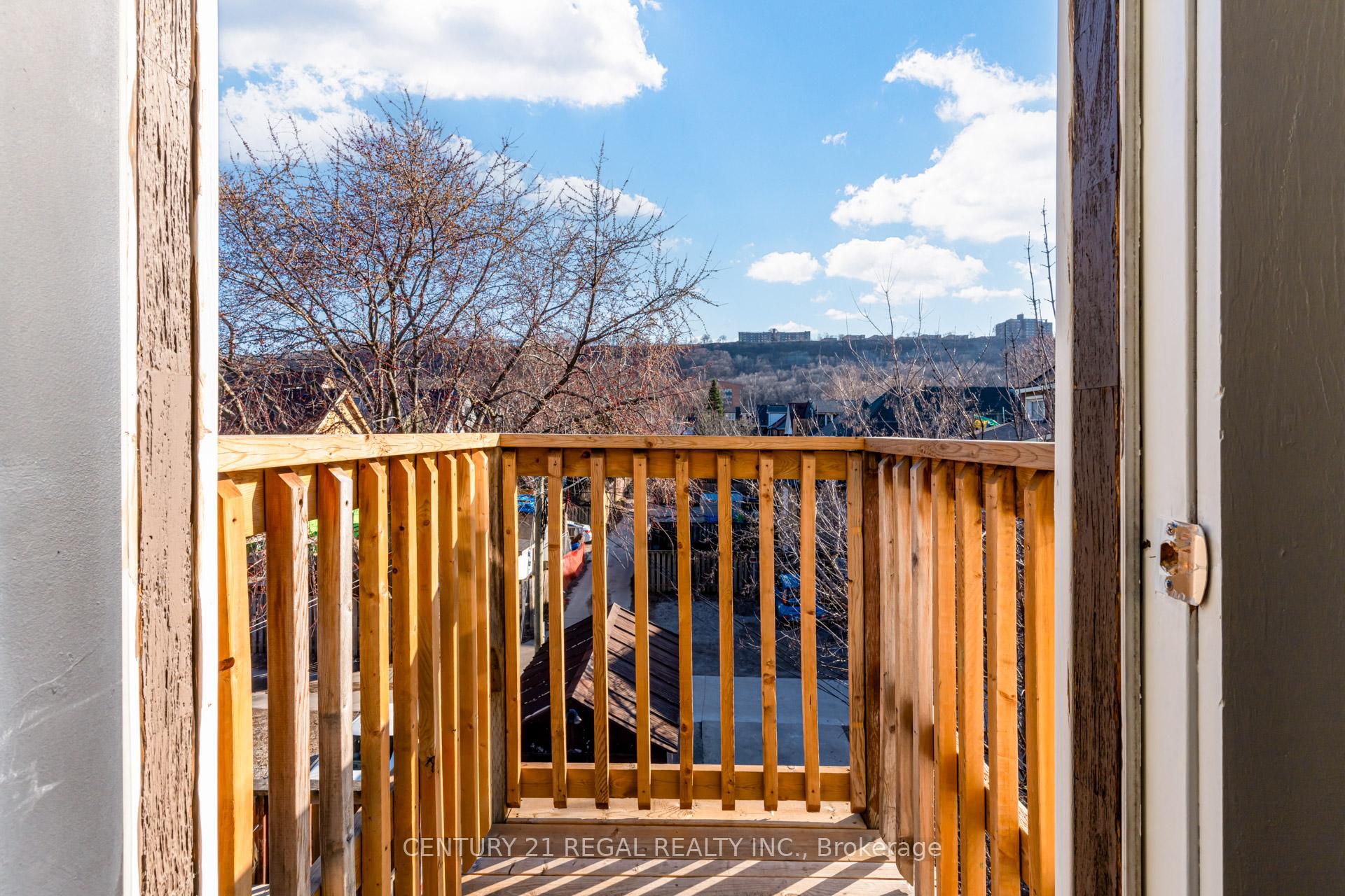 Photo 37 of 184 Maplewood Avenue, Hamilton, Blakeley — HOMEH