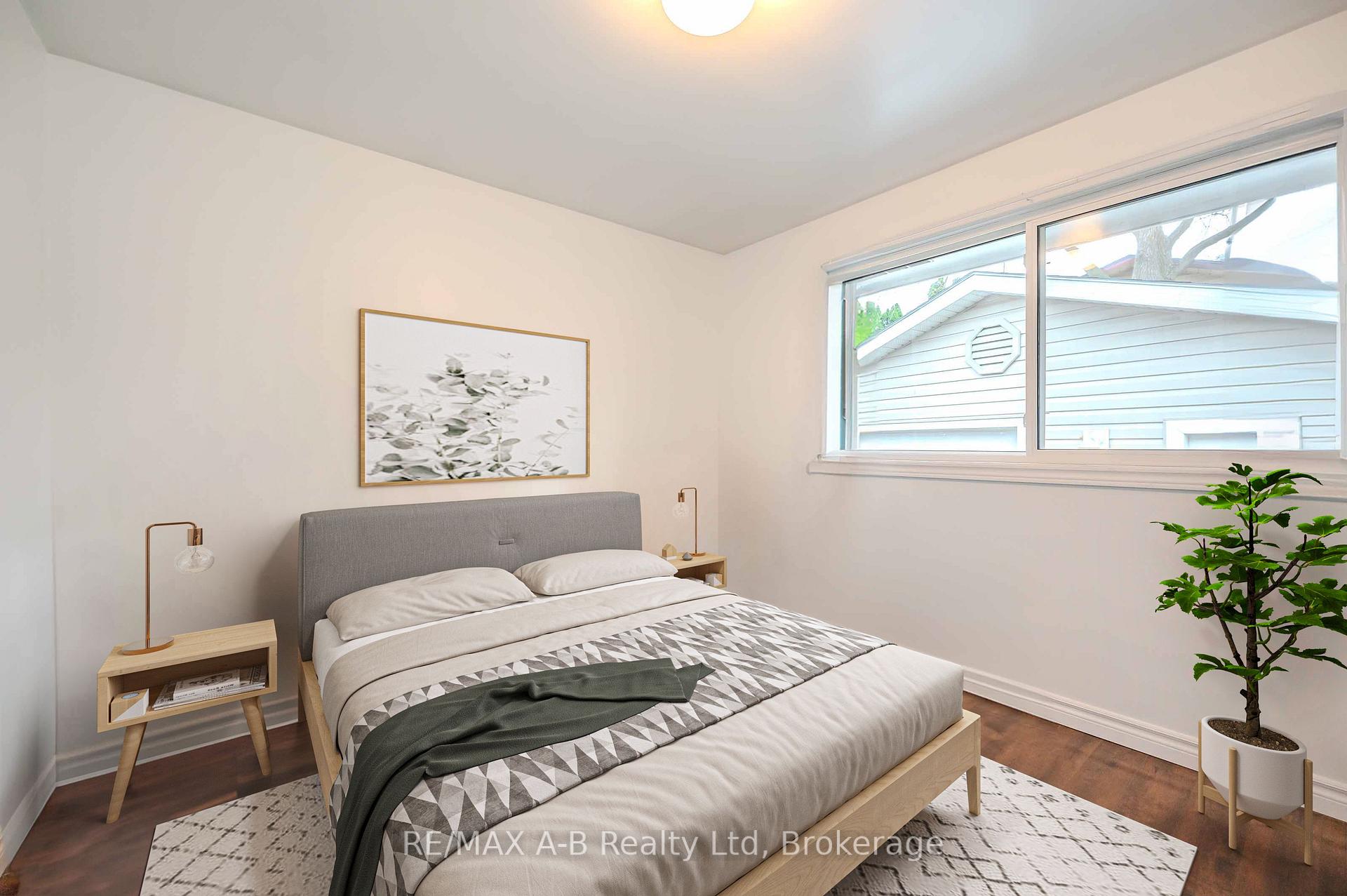 Photo 7 of 5 Shea Crescent, Kitchener — HOMEH