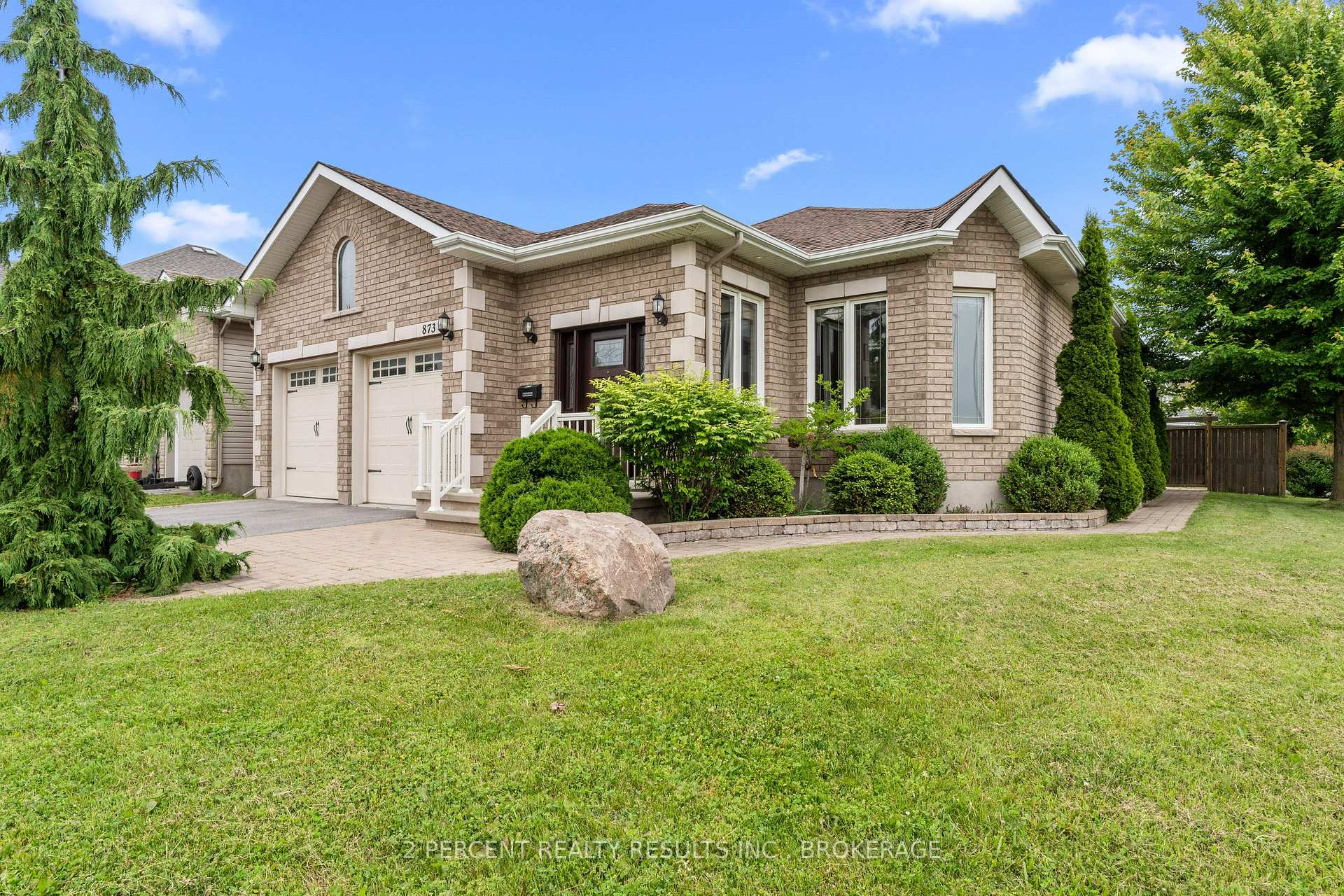 Front of 873 Jasmine Street