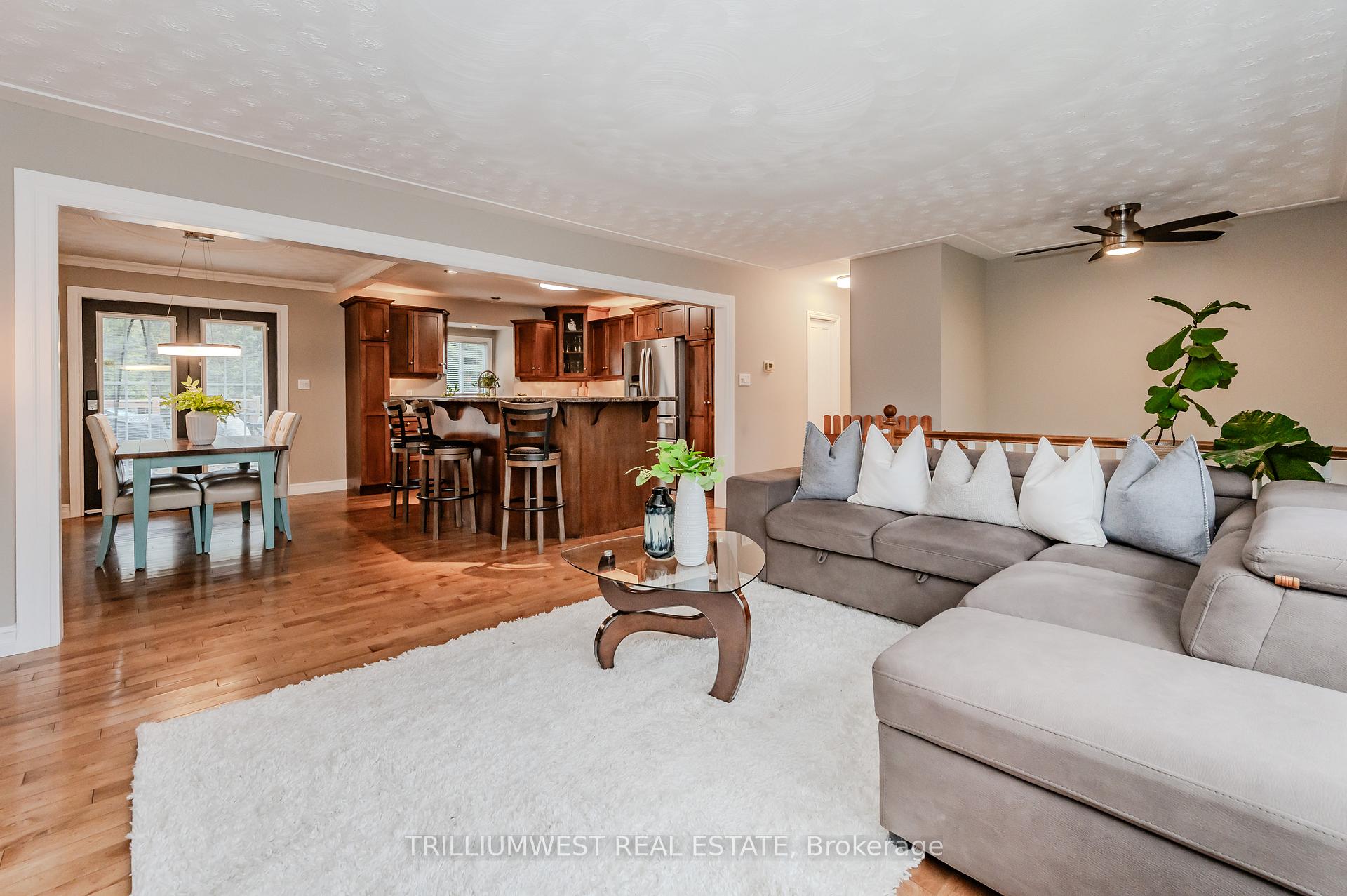 Photo 1 of 106 Keewatin Avenue, Kitchener — HOMEH