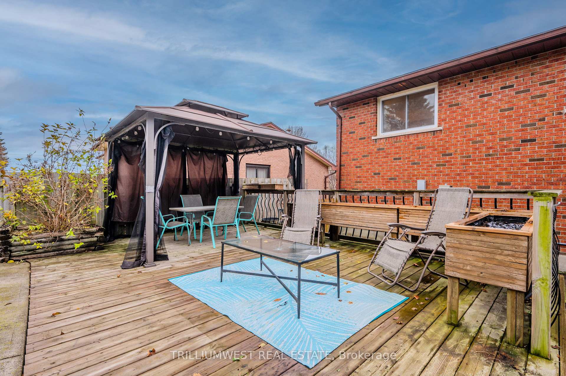 Photo 29 of 106 Keewatin Avenue, Kitchener — HOMEH