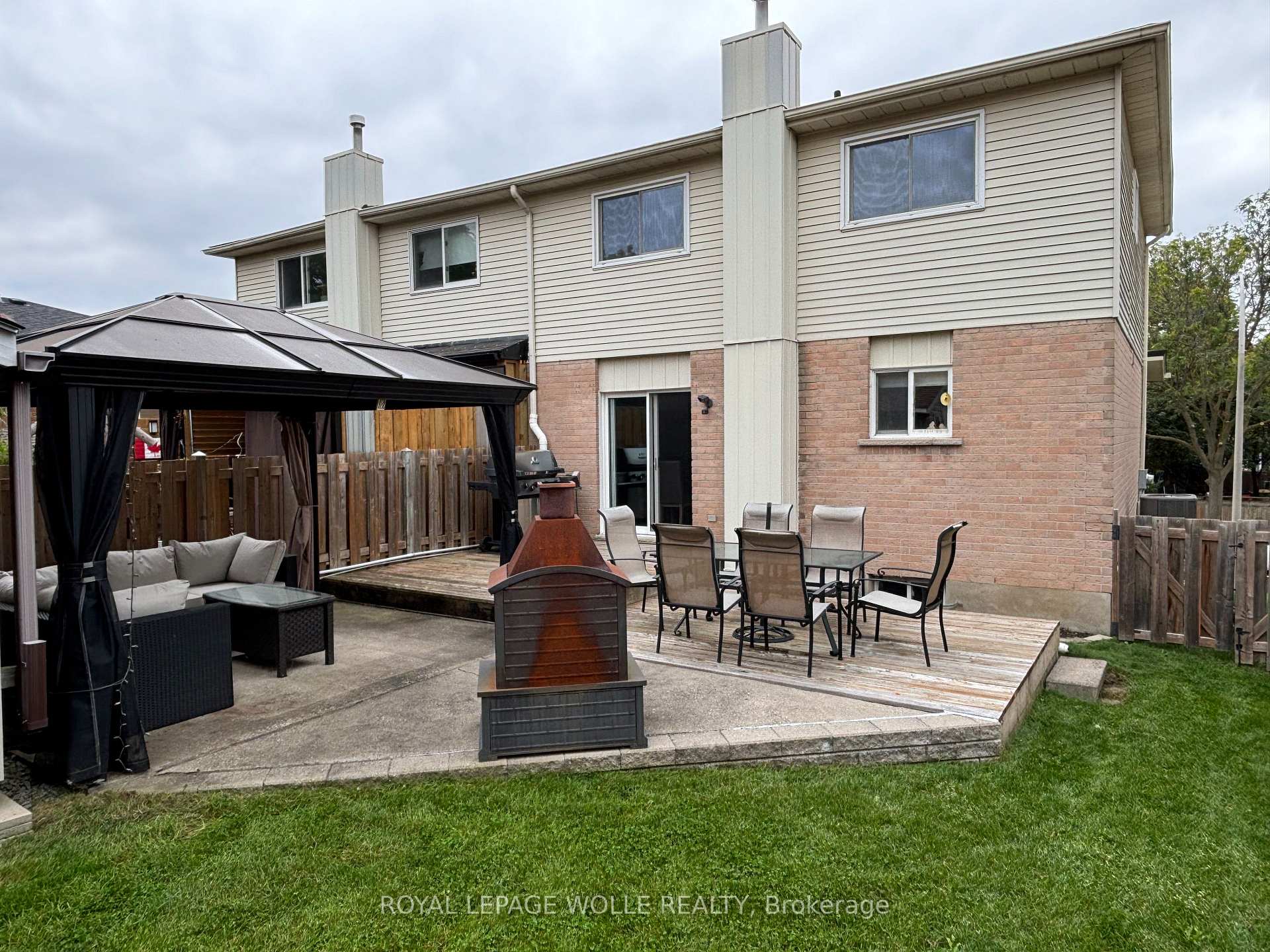 Photo 37 of 72 Old Huron Court, Kitchener — HOMEH