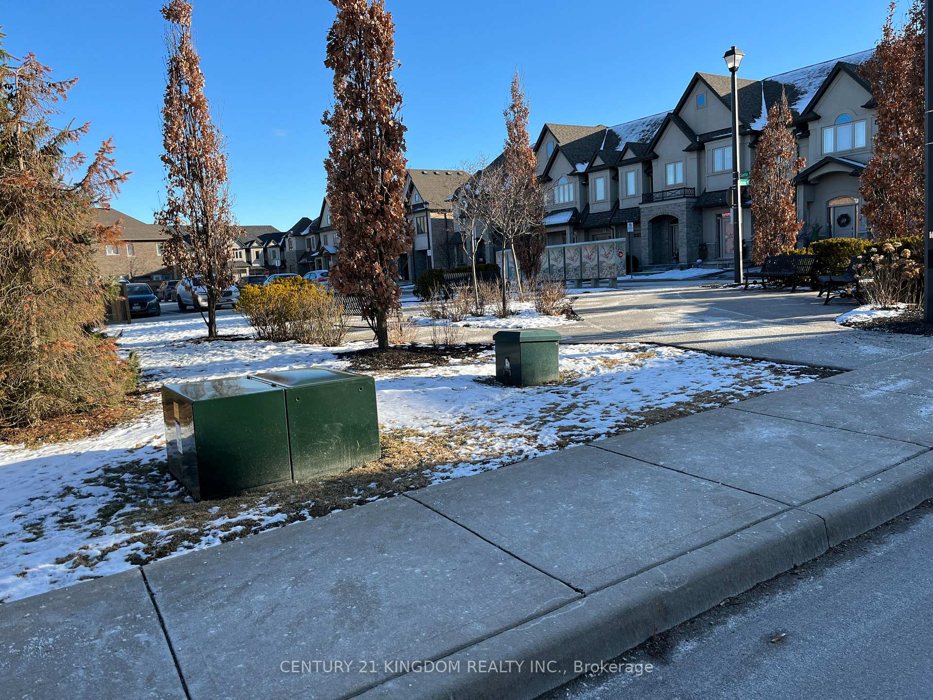 Photo 3 of 5 Sonoma Valley Crescent, Hamilton, Mewburn — HOMEH
