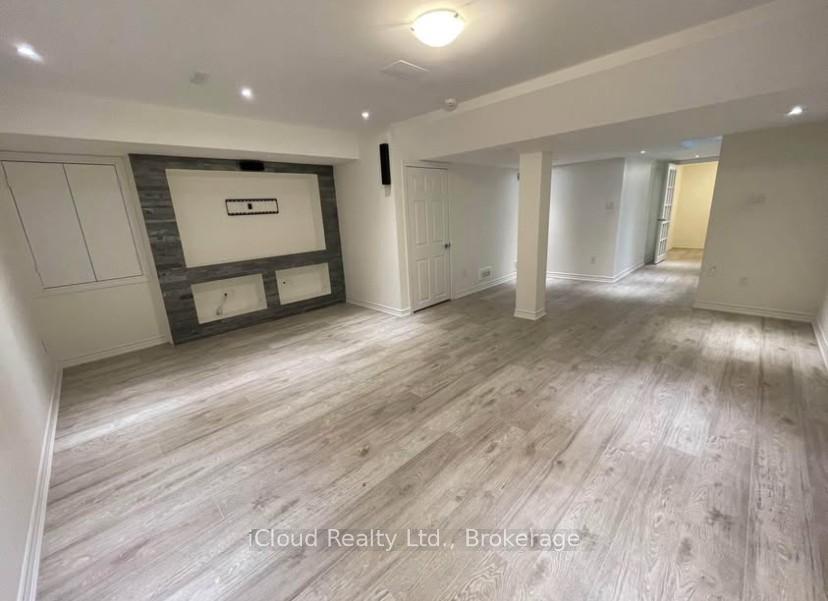 Photo 8 of Unit 17, 651 Farmstead Drive, Milton, Willmott — HOMEH