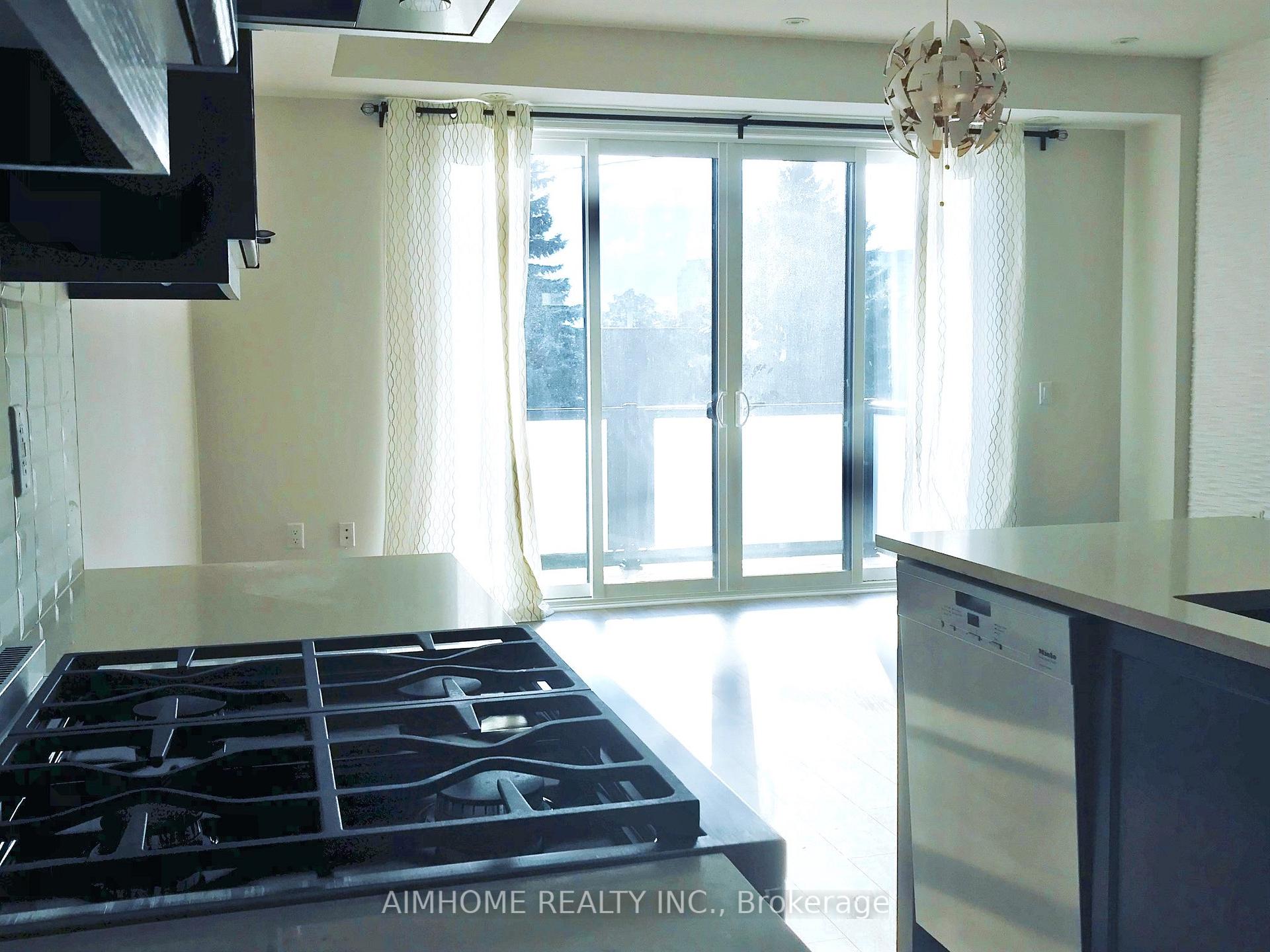 Photo 3 of Unit Th 19, 38 Harold Lawrie Lane, Markham, Aileen-Willowbrook — HOMEH