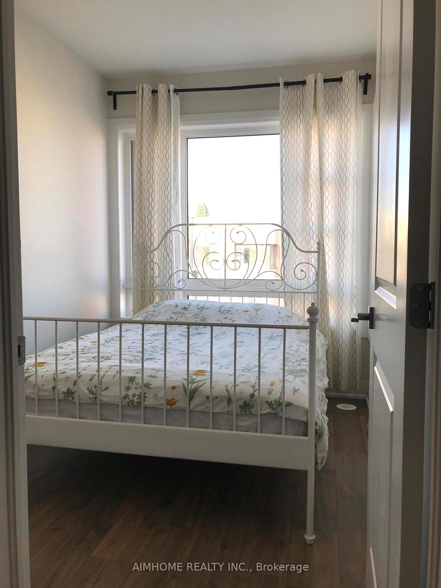 Photo 8 of Unit Th 19, 38 Harold Lawrie Lane, Markham, Aileen-Willowbrook — HOMEH