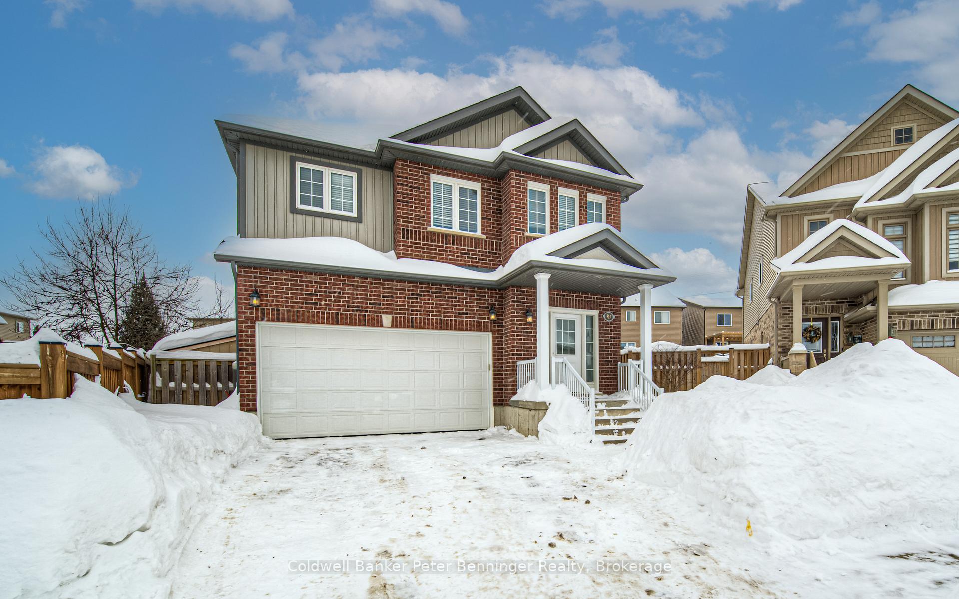 Photo 1 of 955 Bianca Court, Kitchener — HOMEH