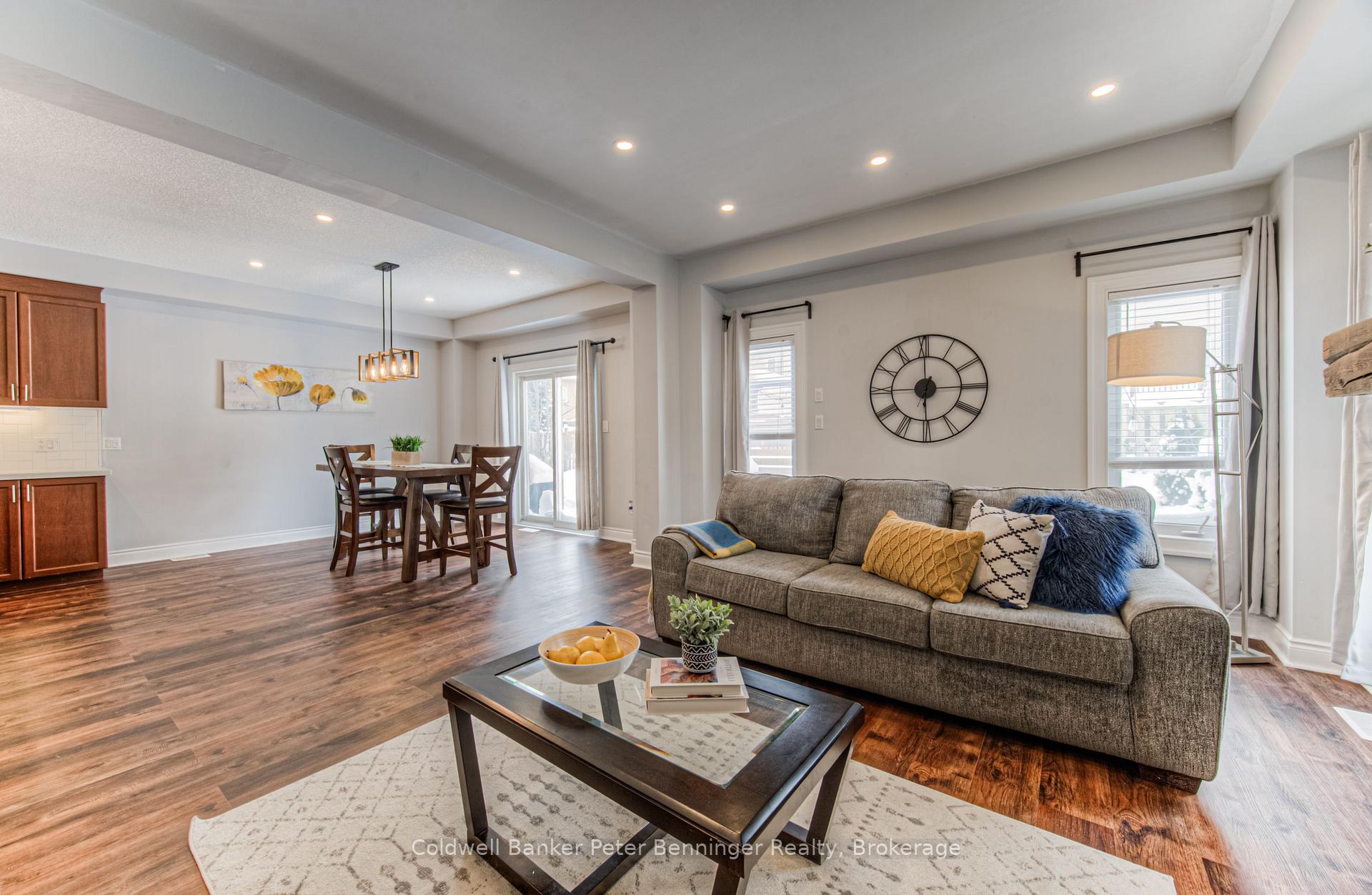 Photo 9 of 955 Bianca Court, Kitchener — HOMEH
