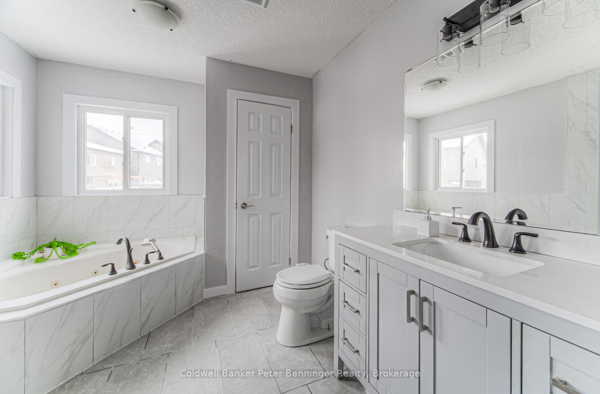 Photo 24 of 955 Bianca Court, Kitchener — HOMEH