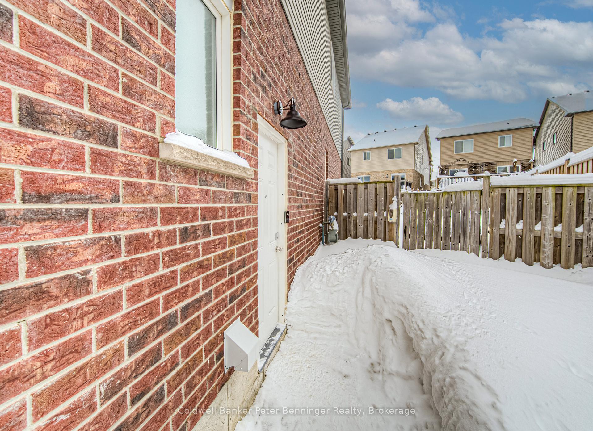 Photo 26 of 955 Bianca Court, Kitchener — HOMEH