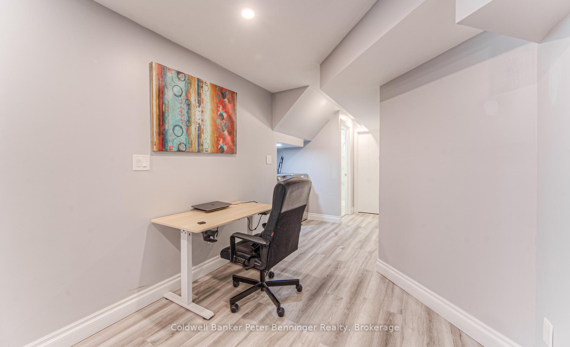 Photo 29 of 955 Bianca Court, Kitchener — HOMEH