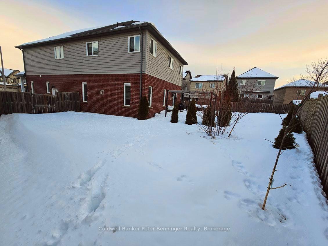Photo 36 of 955 Bianca Court, Kitchener — HOMEH
